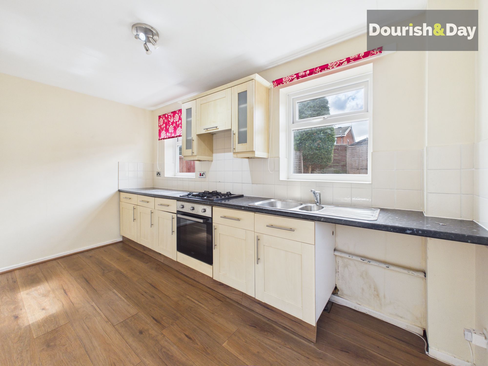 2 bed semi-detached house for sale in Thames Way, Stafford, ST17  - Property Image 4