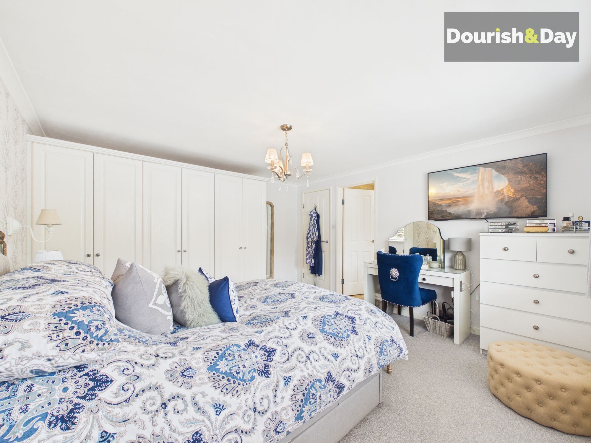 4 bed detached house for sale in The Village, Walton, ST17 - Property Image 22