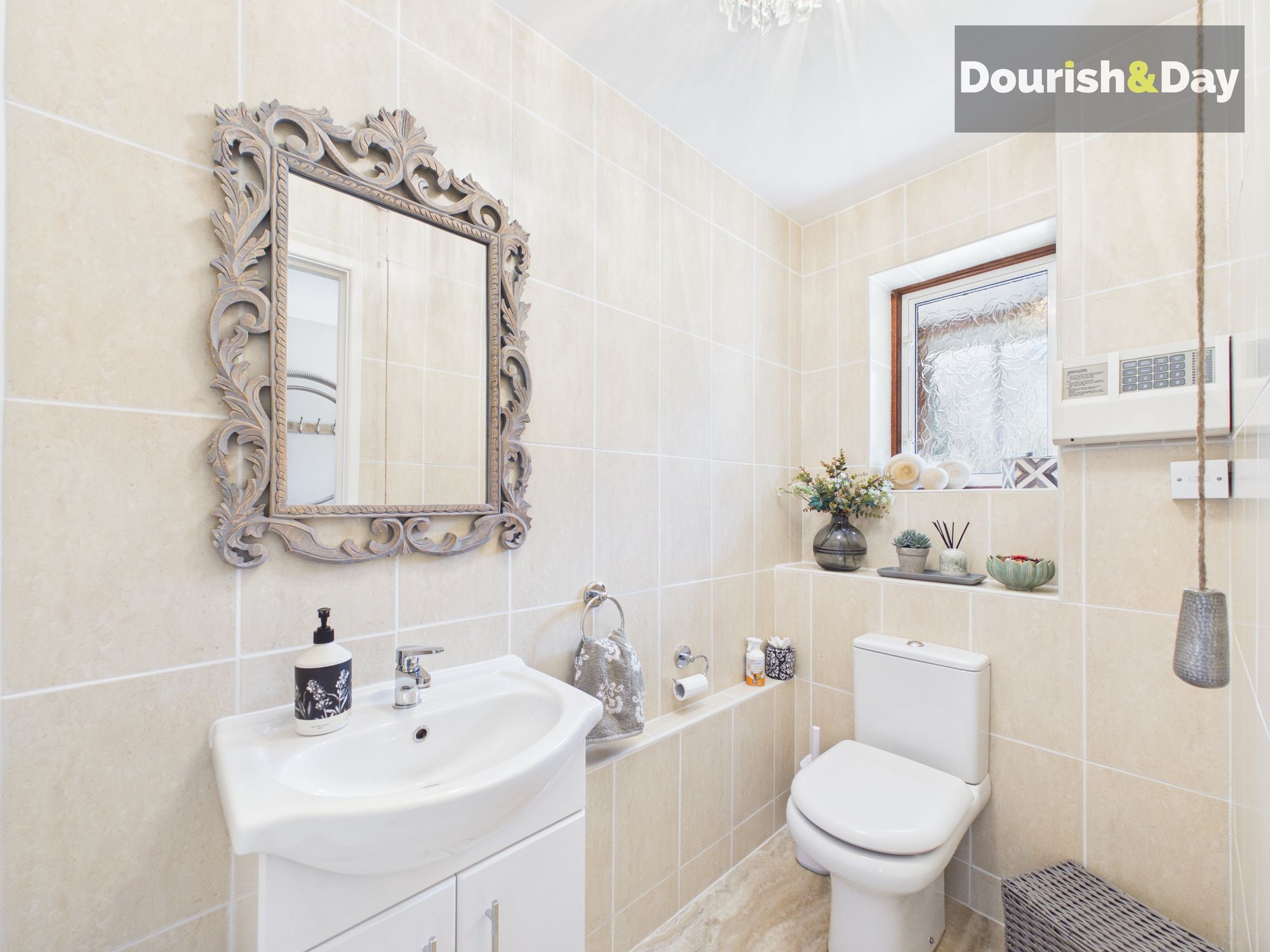 4 bed detached house for sale in The Village, Walton, ST17 - Property Image 7