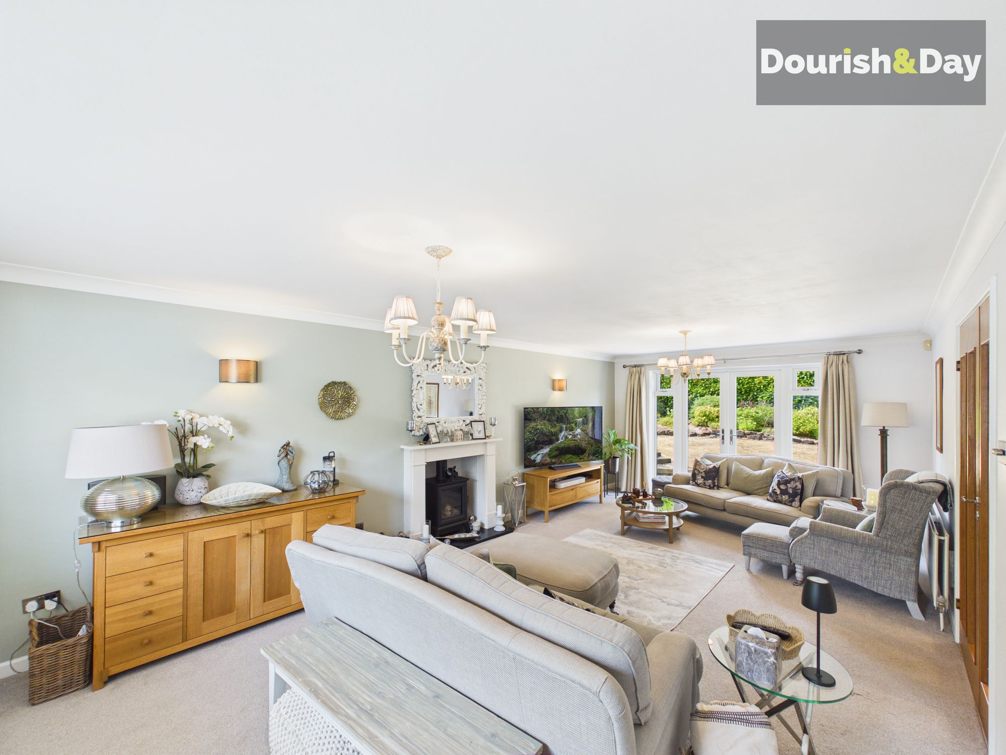 4 bed detached house for sale in The Village, Walton, ST17 - Property Image 10