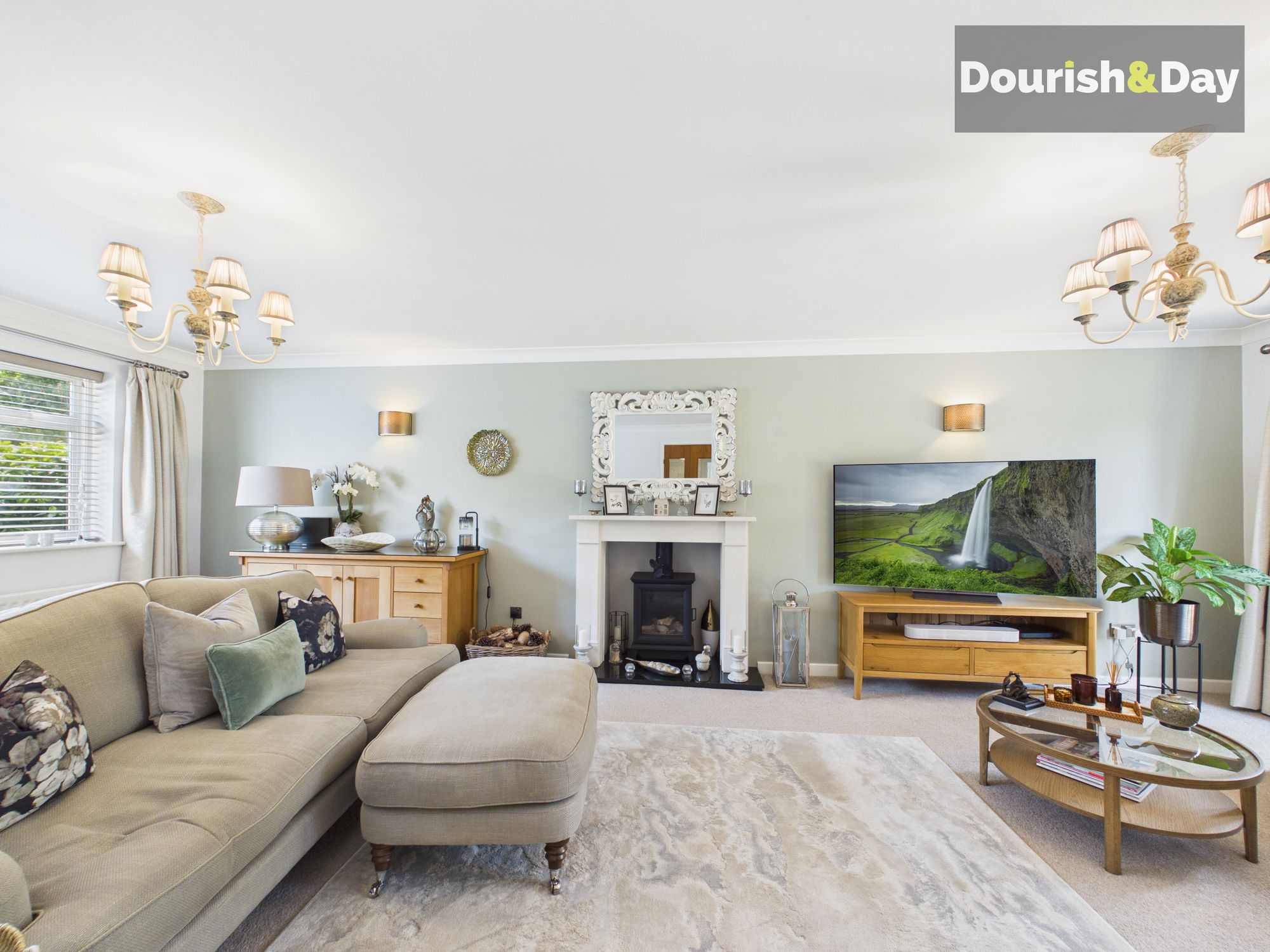 4 bed detached house for sale in The Village, Walton, ST17 - Property Image 9