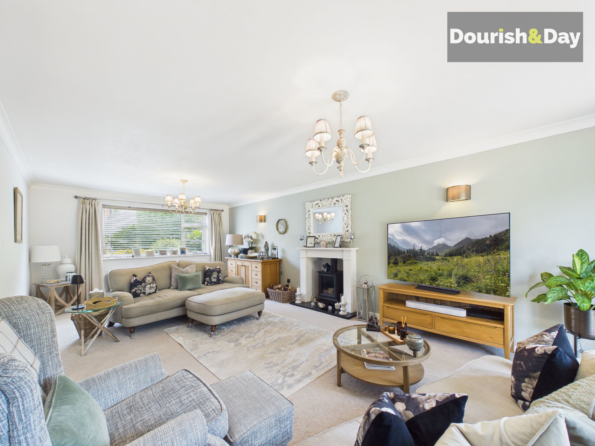 4 bed detached house for sale in The Village, Walton, ST17 - Property Image 8