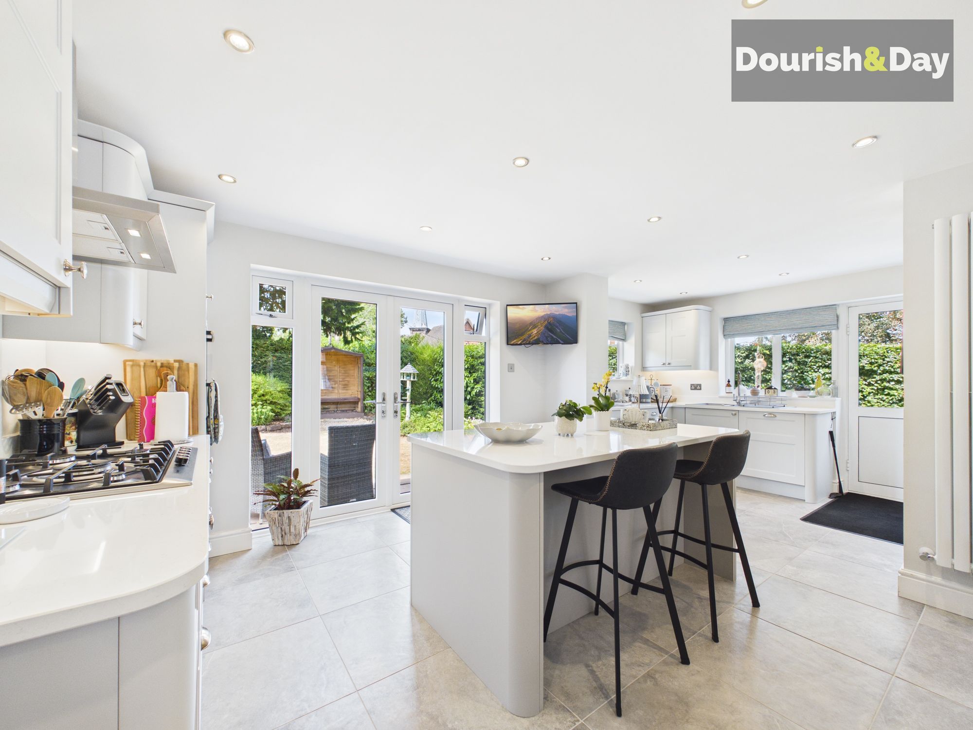 4 bed detached house for sale in The Village, Walton, ST17 - Property Image 12