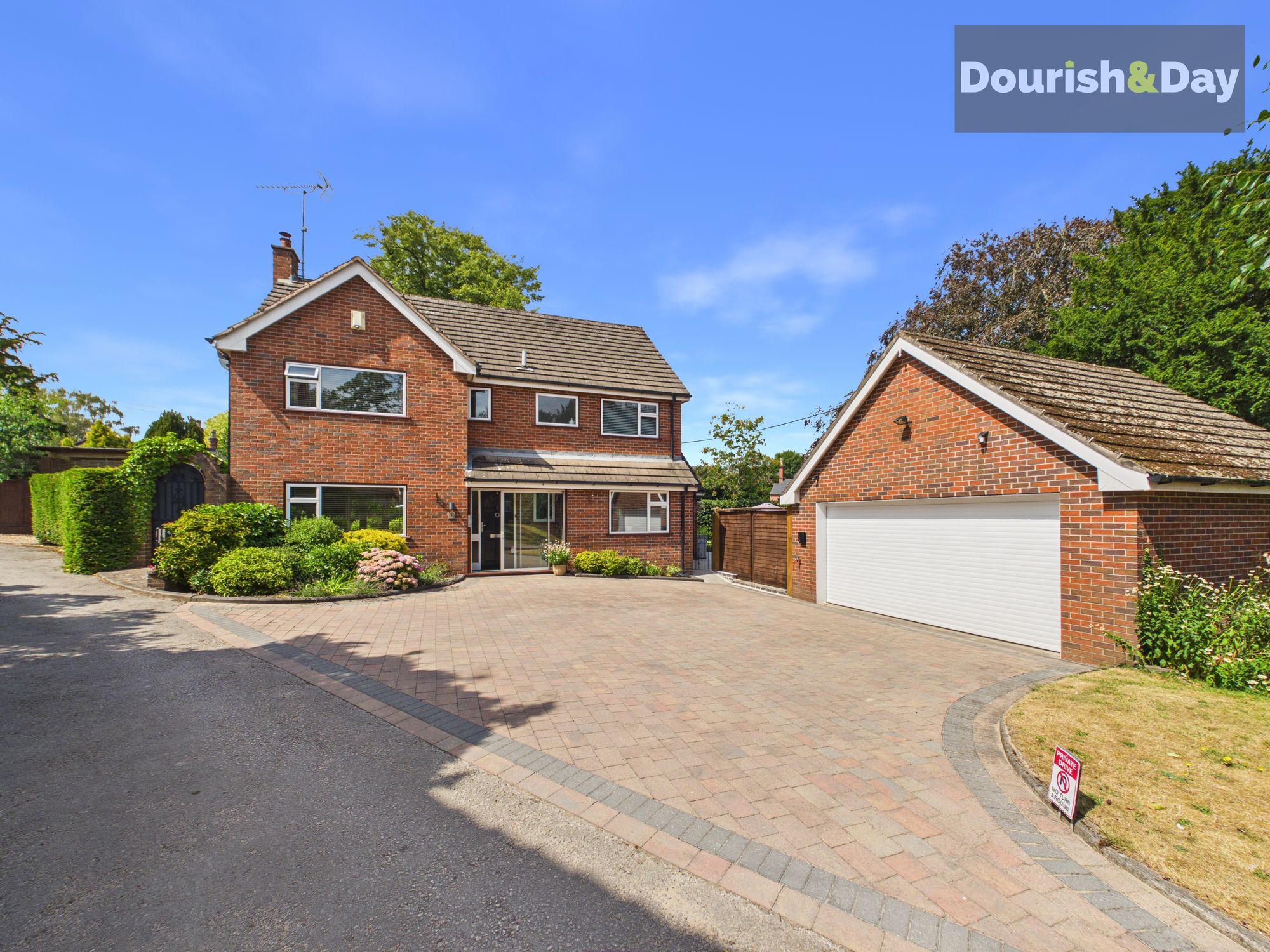 4 bed detached house for sale in The Village, Walton, ST17 - Property Image 37