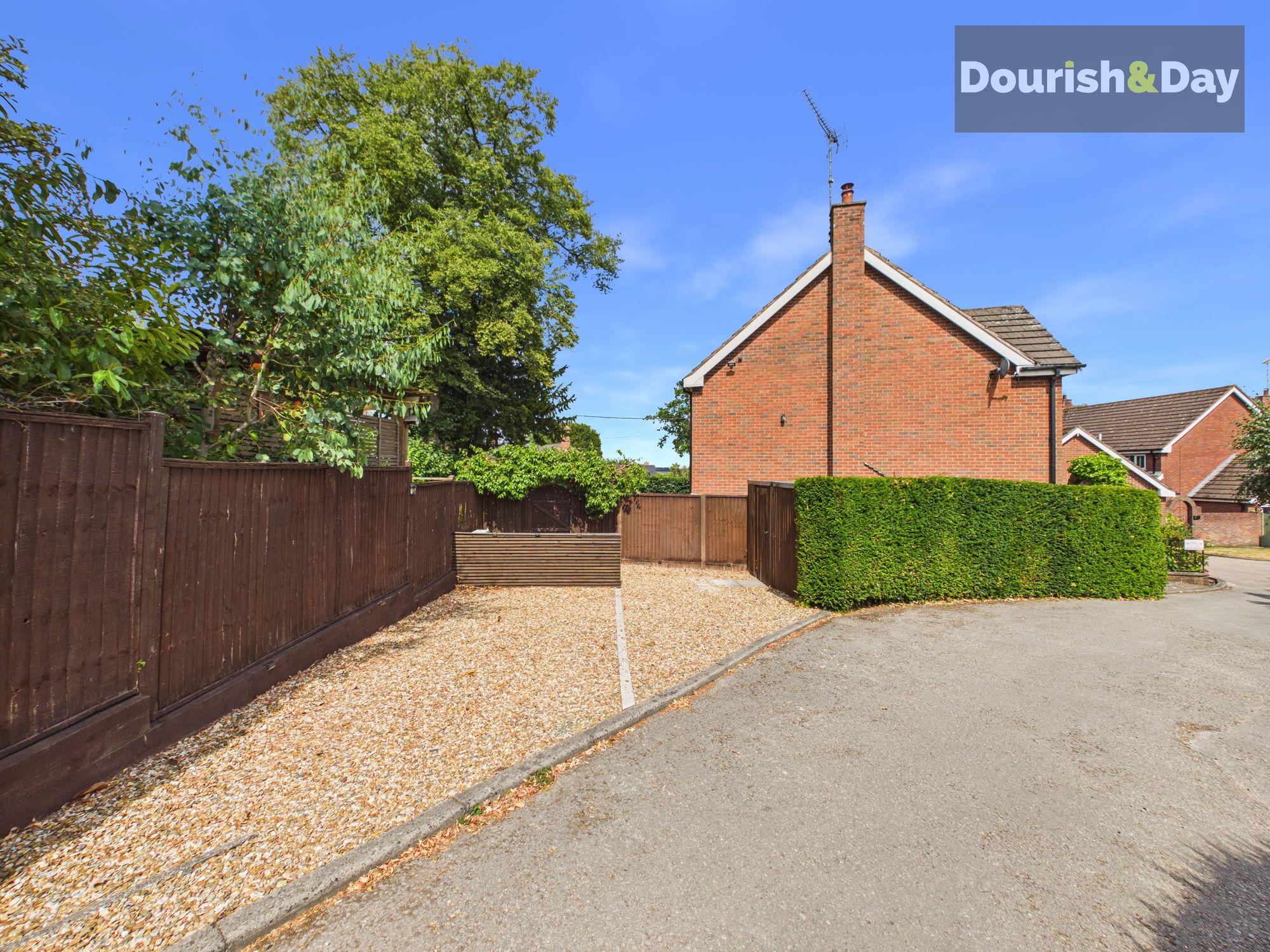 4 bed detached house for sale in The Village, Walton, ST17 - Property Image 38
