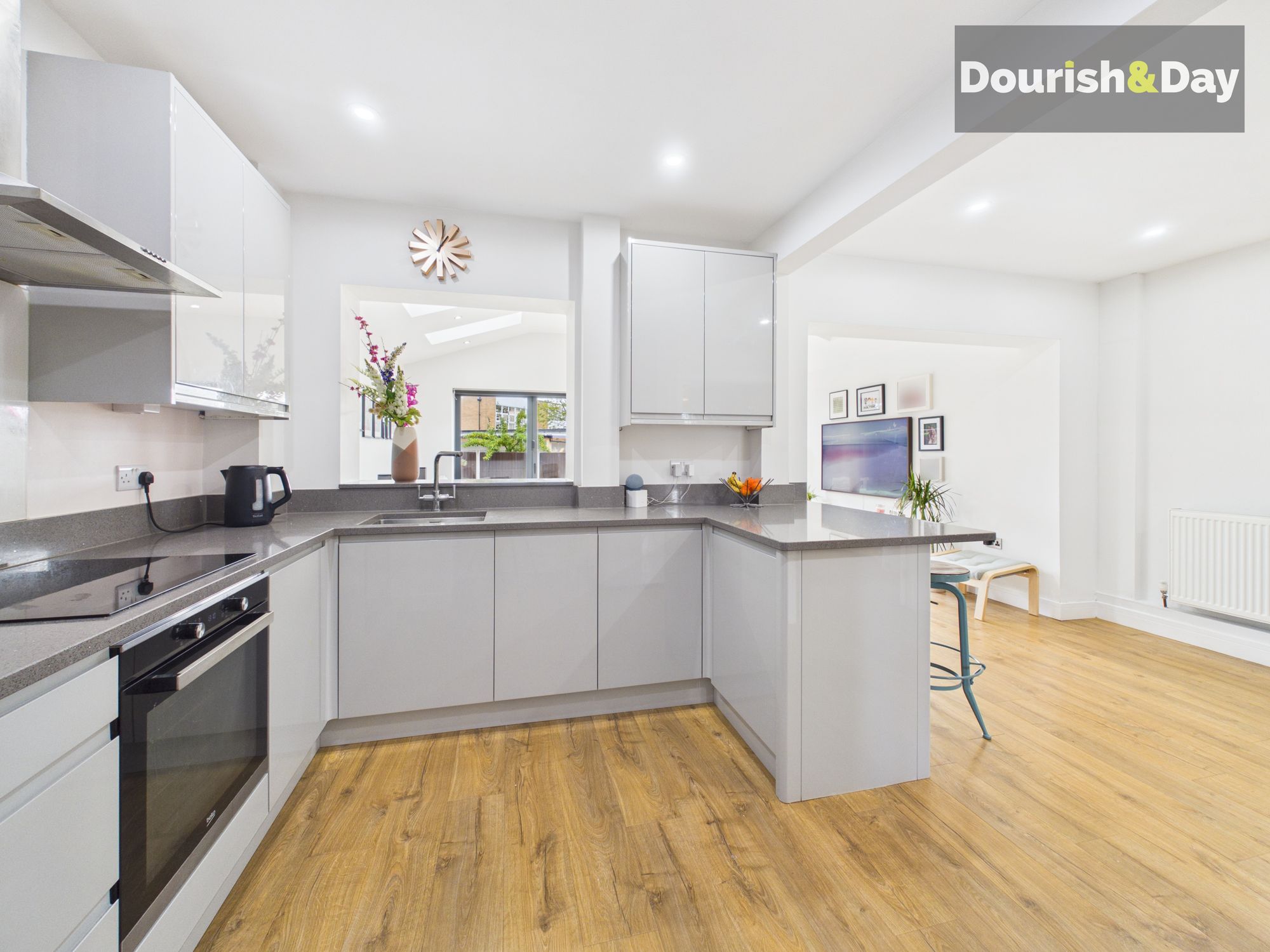 3 bed detached house for sale in Heath Drive, Stafford, ST16 - Property Image 5