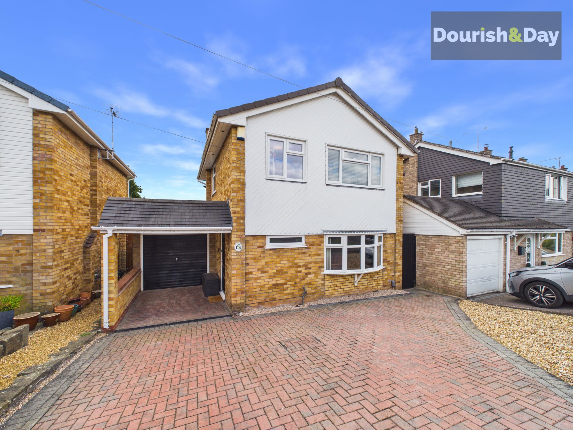 3 bed detached house for sale in Heath Drive, Stafford, ST16 - Property Image 13