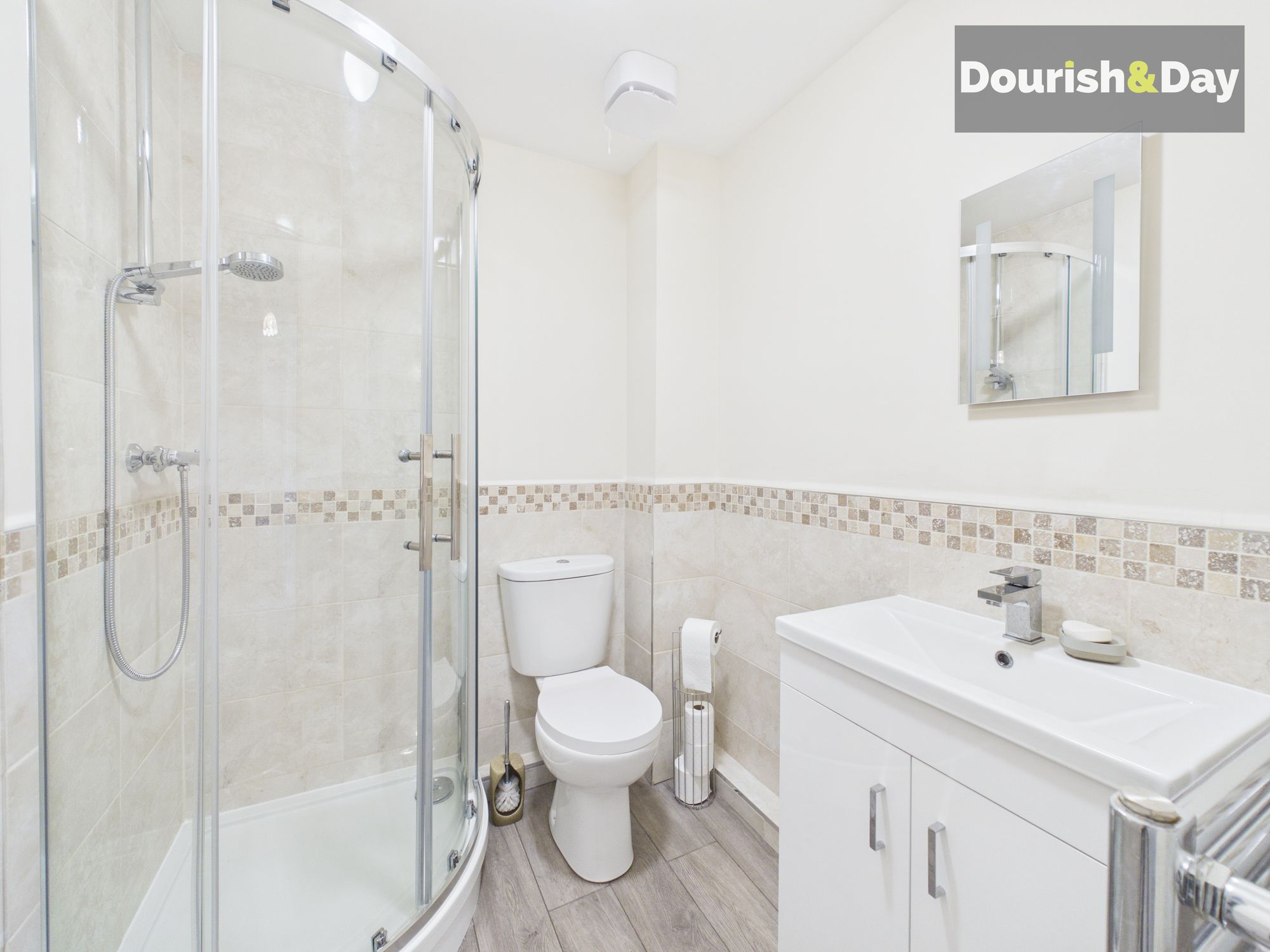 2 bed flat for sale in The Garthlands, Stafford, ST17 - Property Image 7