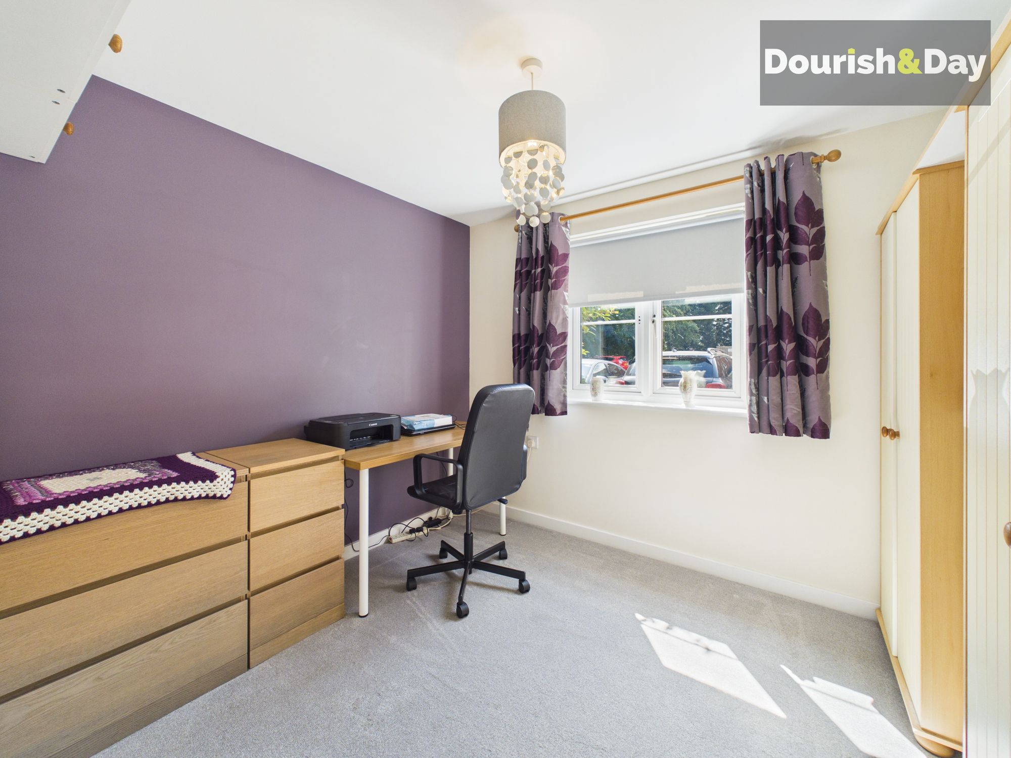 2 bed flat for sale in The Garthlands, Stafford, ST17 - Property Image 8