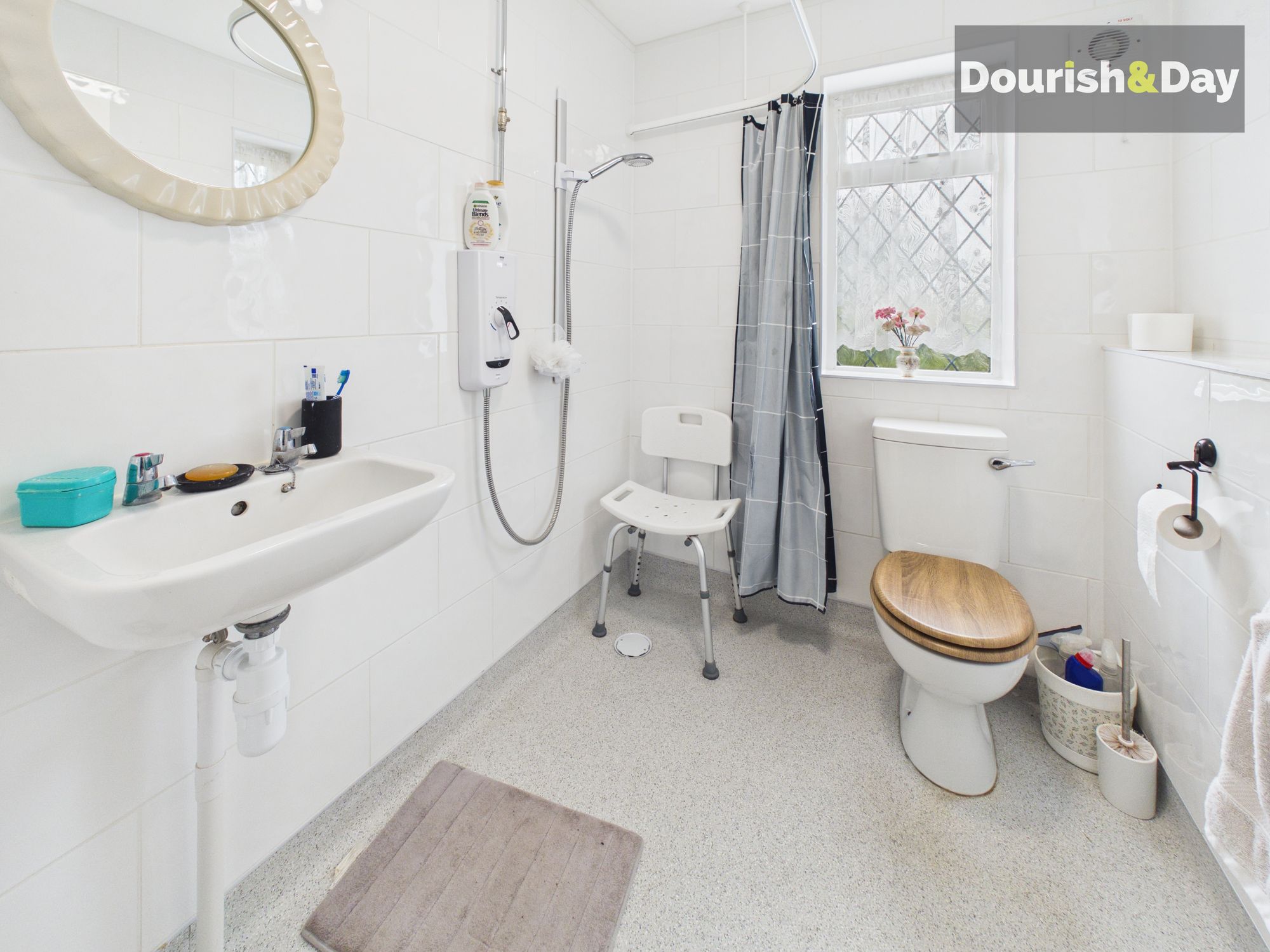 2 bed semi-detached bungalow for sale in Millicent Close, Hednesford, WS12 - Property Image 3