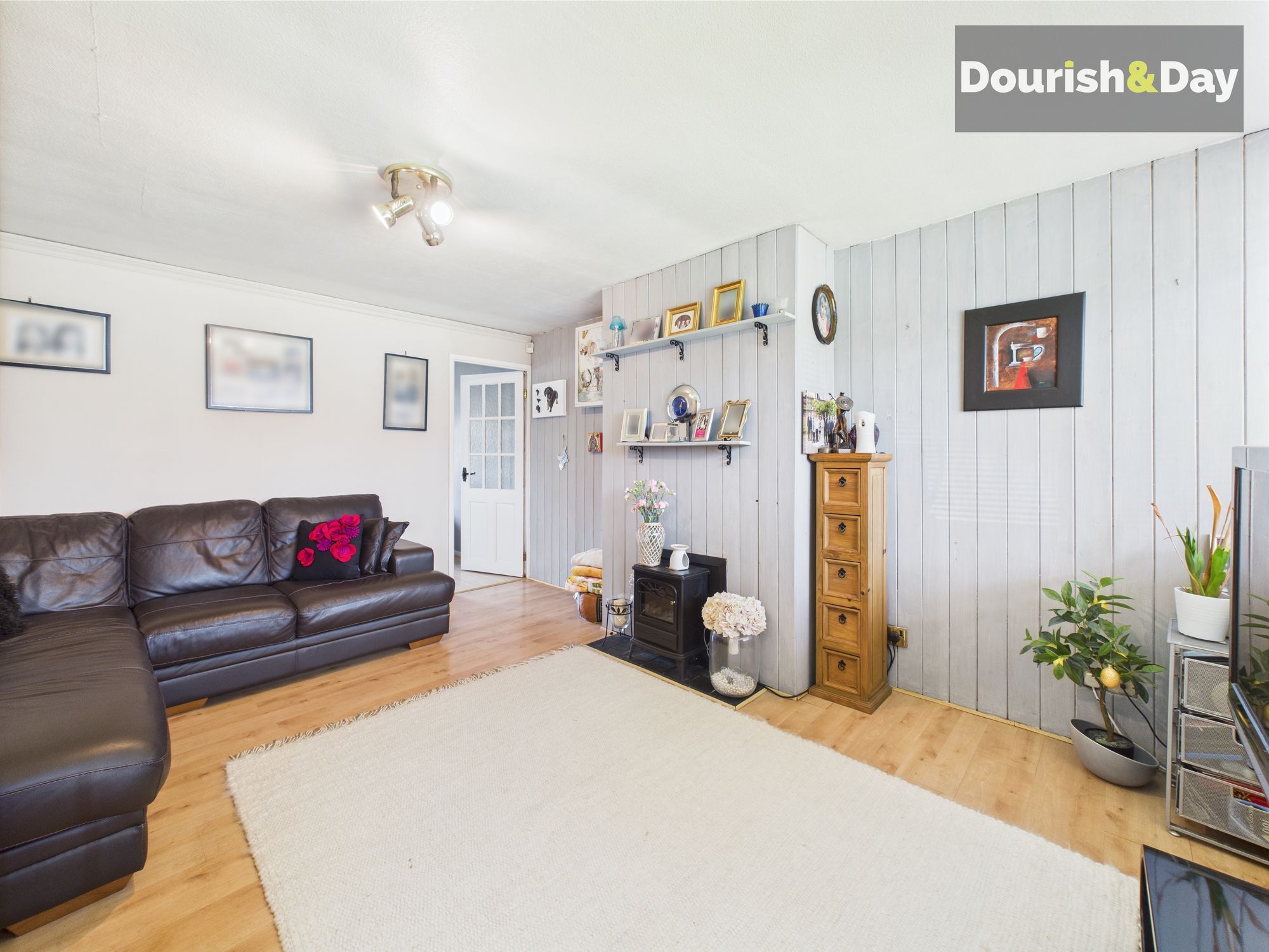 3 bed link detached house for sale in Bradshaw Way, Stafford, ST16 - Property Image 2
