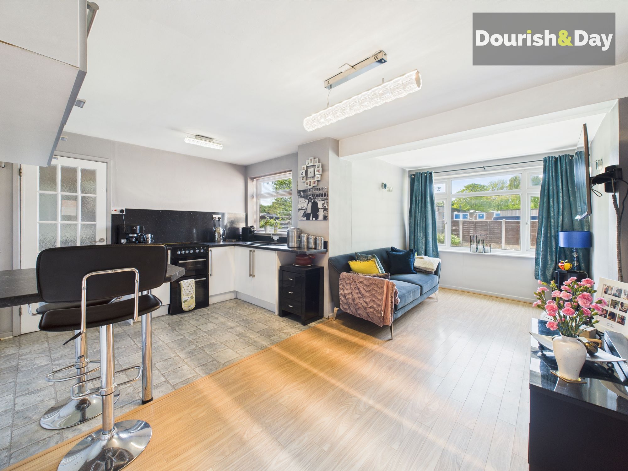 3 bed link detached house for sale in Bradshaw Way, Stafford, ST16 - Property Image 3