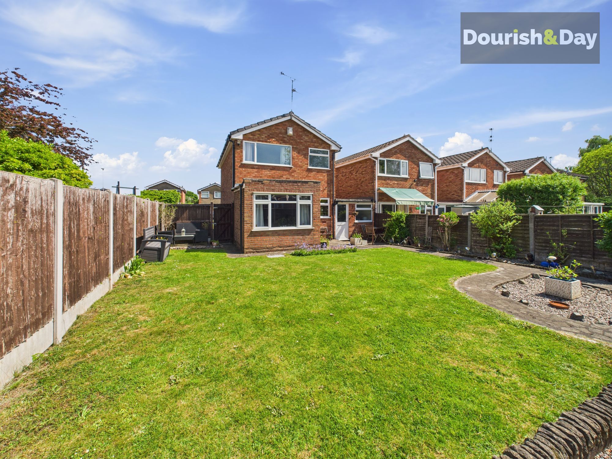 3 bed link detached house for sale in Bradshaw Way, Stafford, ST16 - Property Image 14