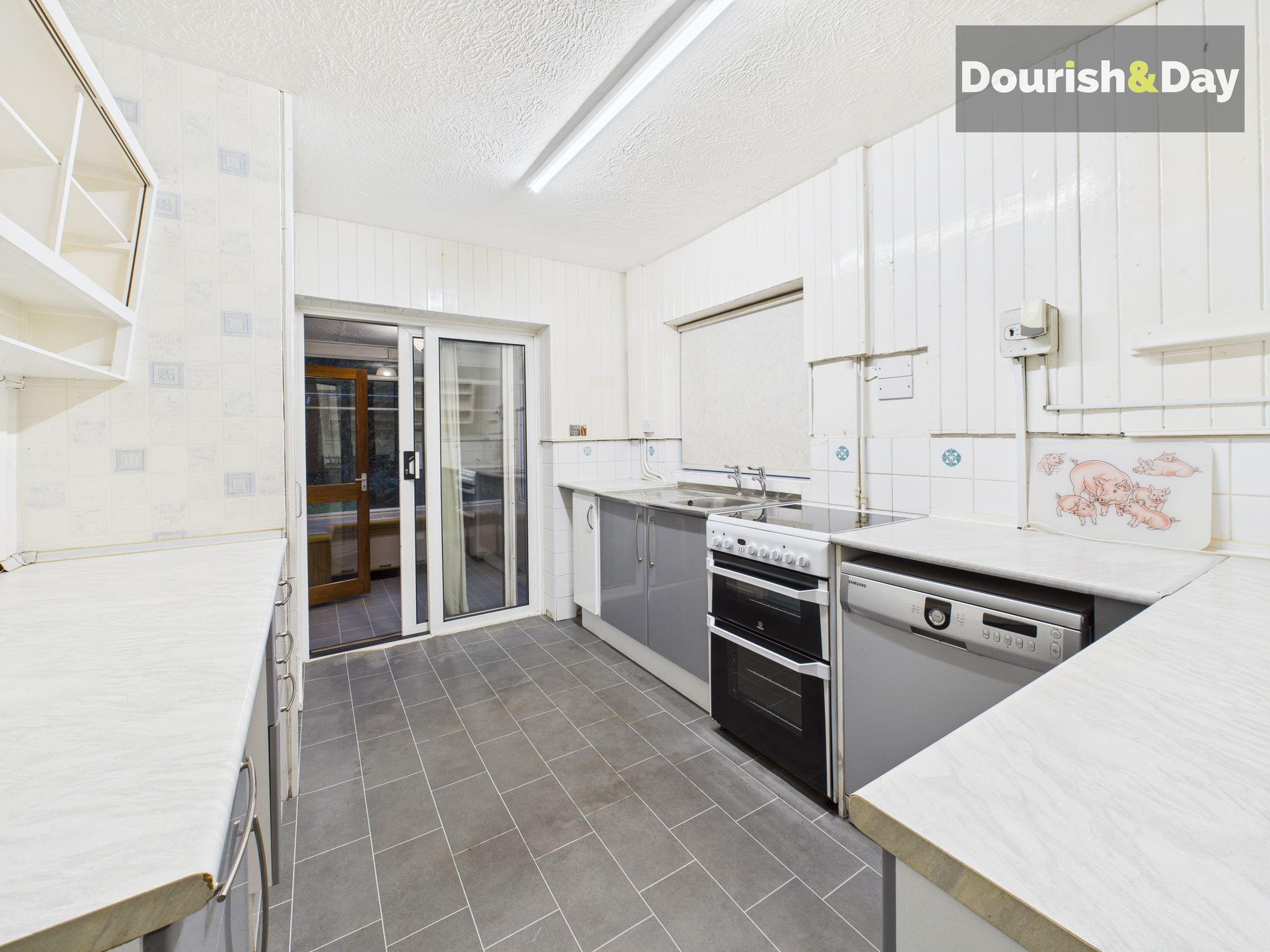 3 bed detached house for sale in Heath Drive, Stafford, ST16 - Property Image 3