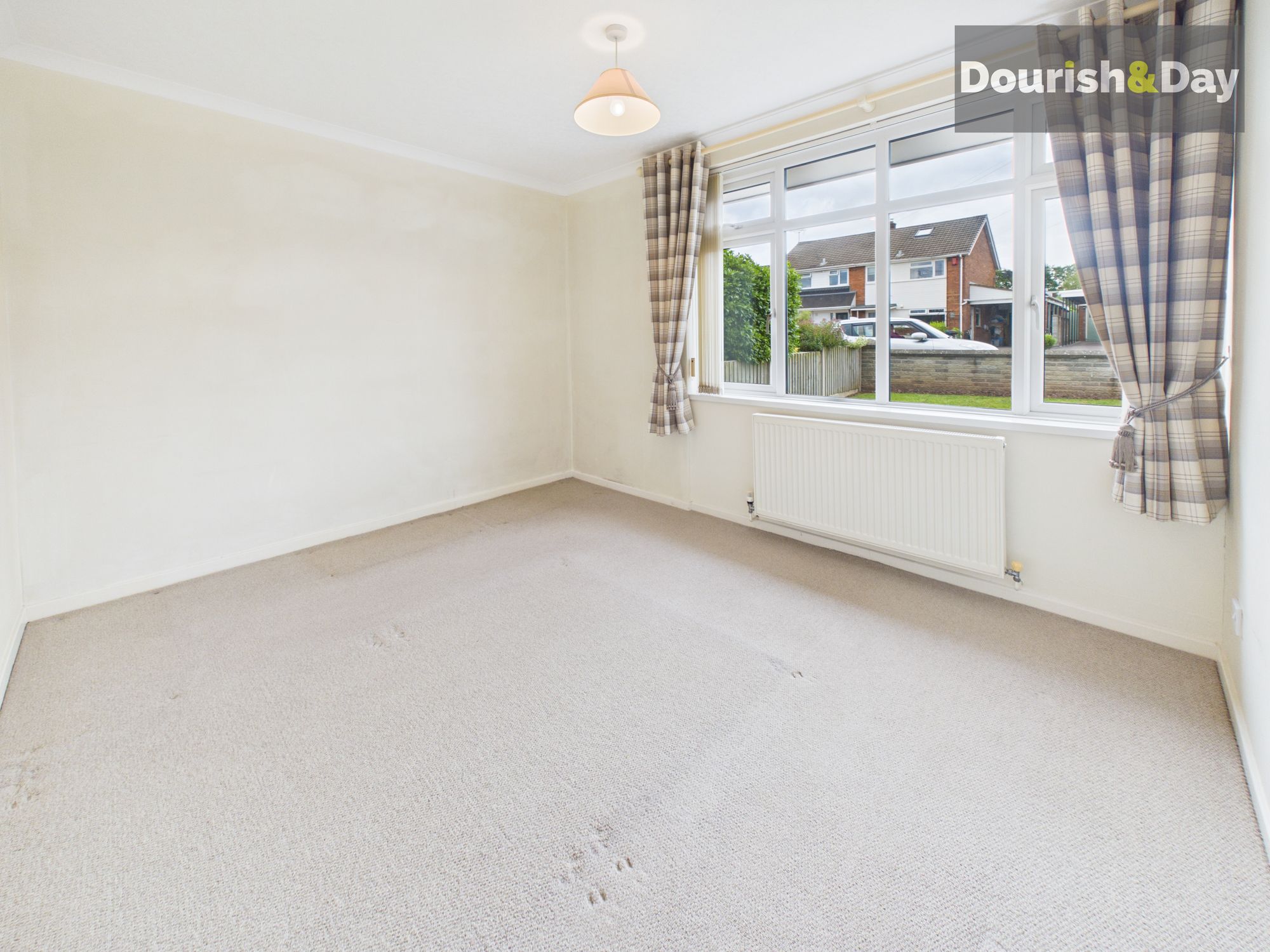 2 bed semi-detached bungalow for sale in Crab Lane, Stafford, ST16 - Property Image 11