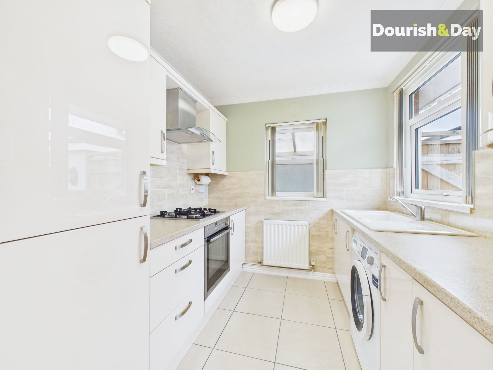 2 bed semi-detached bungalow for sale in Crab Lane, Stafford, ST16 - Property Image 10