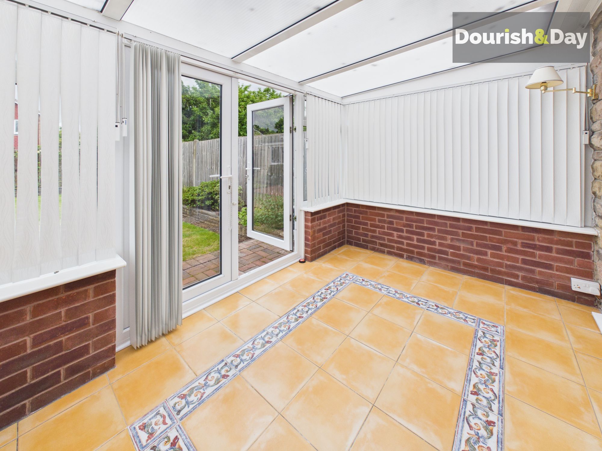 2 bed semi-detached bungalow for sale in Crab Lane, Stafford, ST16 - Property Image 7