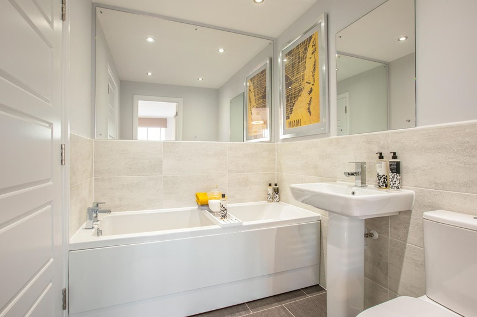 2 bed mid-terraced house for sale in Talbot Place, Tilstock Road, SY13 - Property Image 5