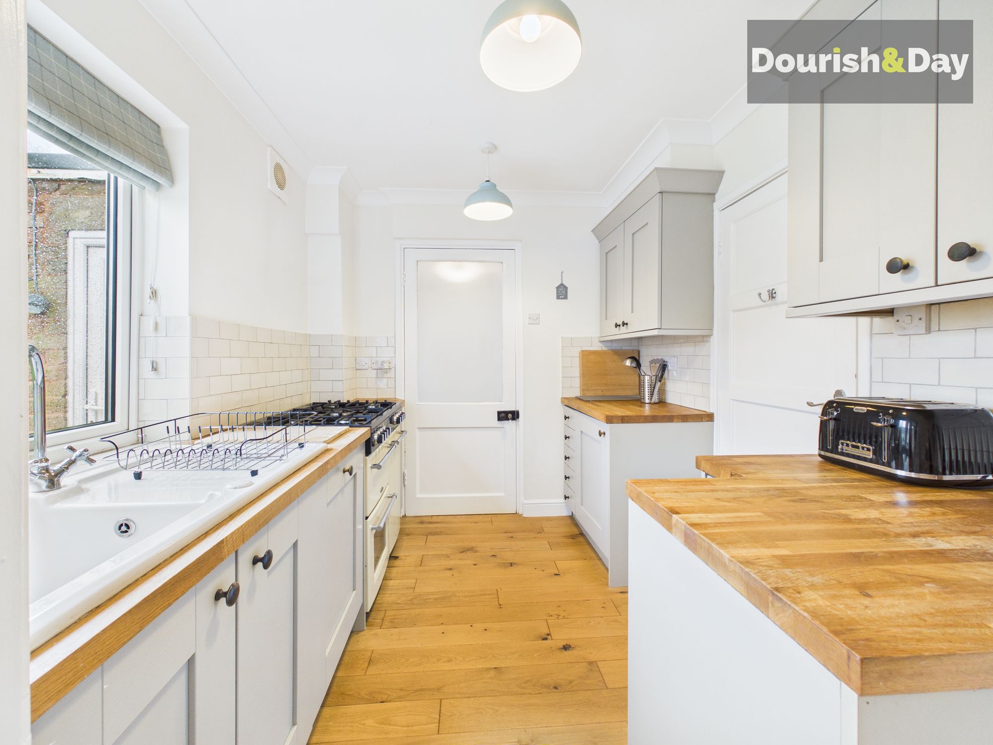 2 bed semi-detached house for sale in Oak Road, Brewood, ST19 - Property Image 3