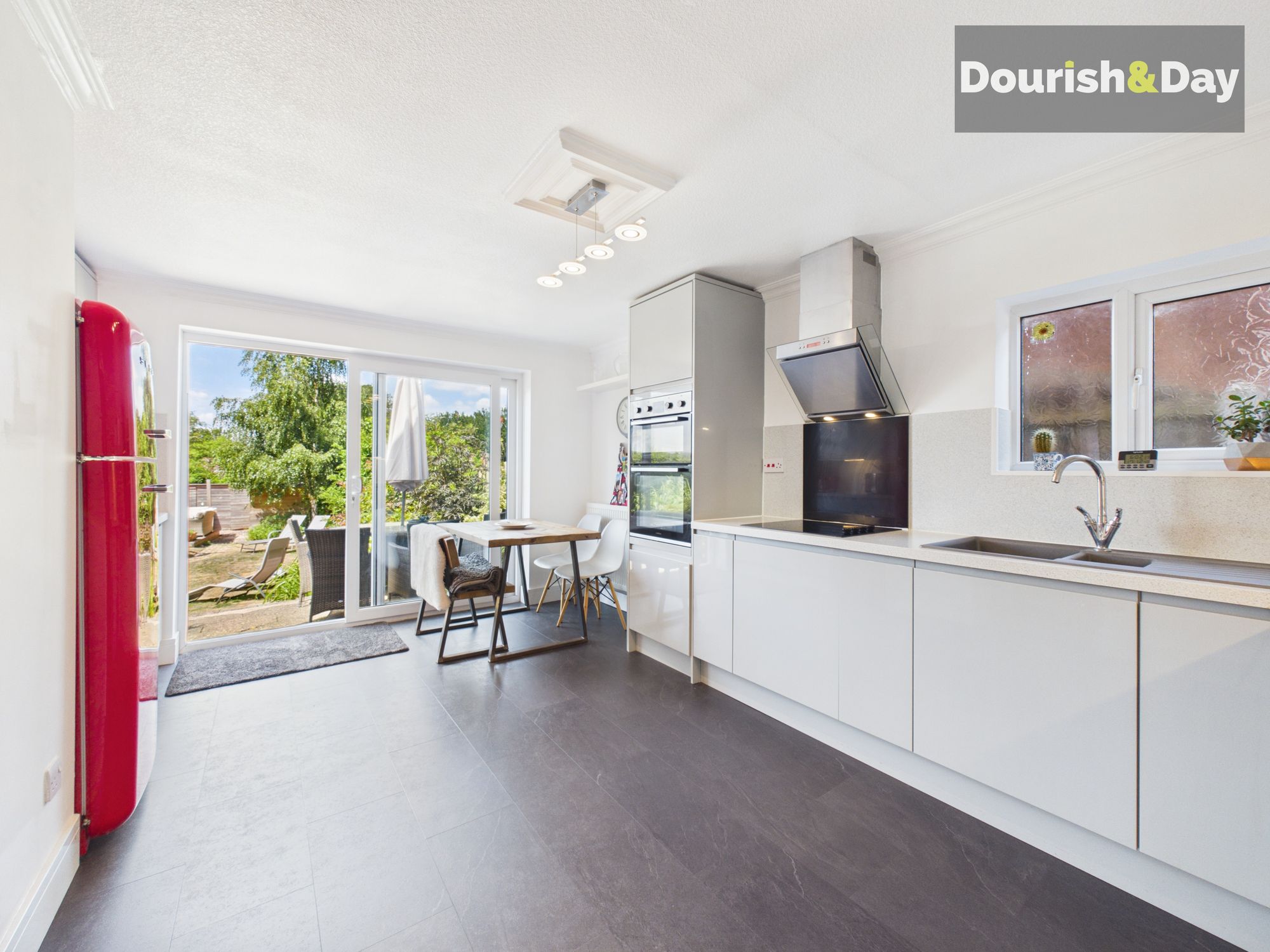 4 bed detached house for sale in Prospect Road, Market Drayton, TF9 - Property Image 2