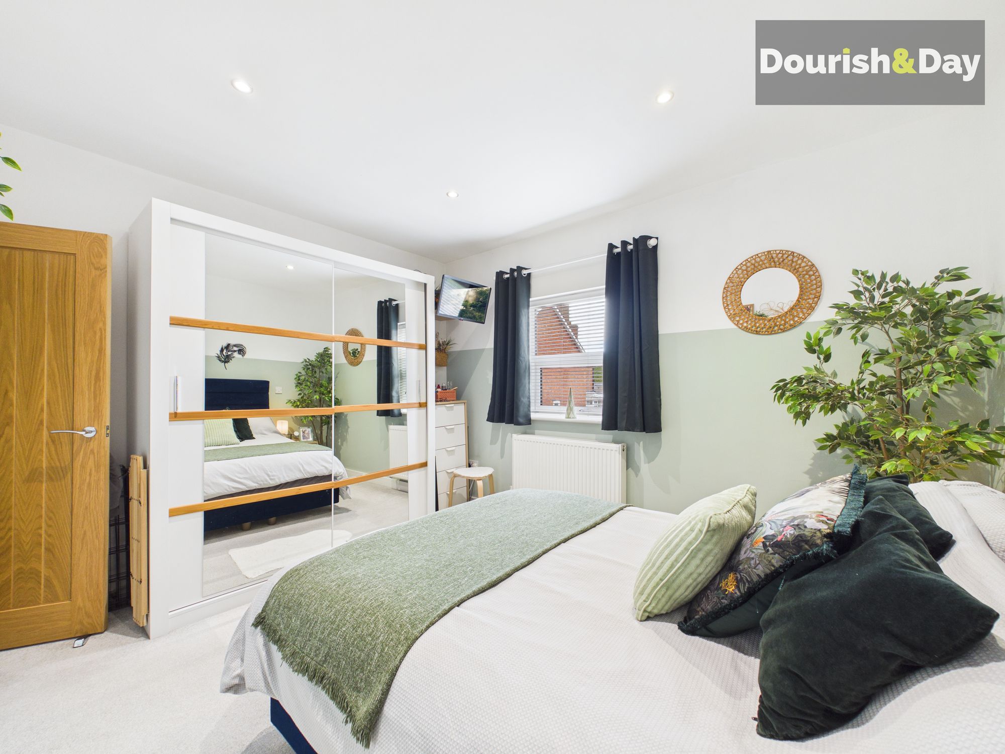 3 bed end of terrace house for sale in West Hill Avenue, Hednesford, WS12 - Property Image 14