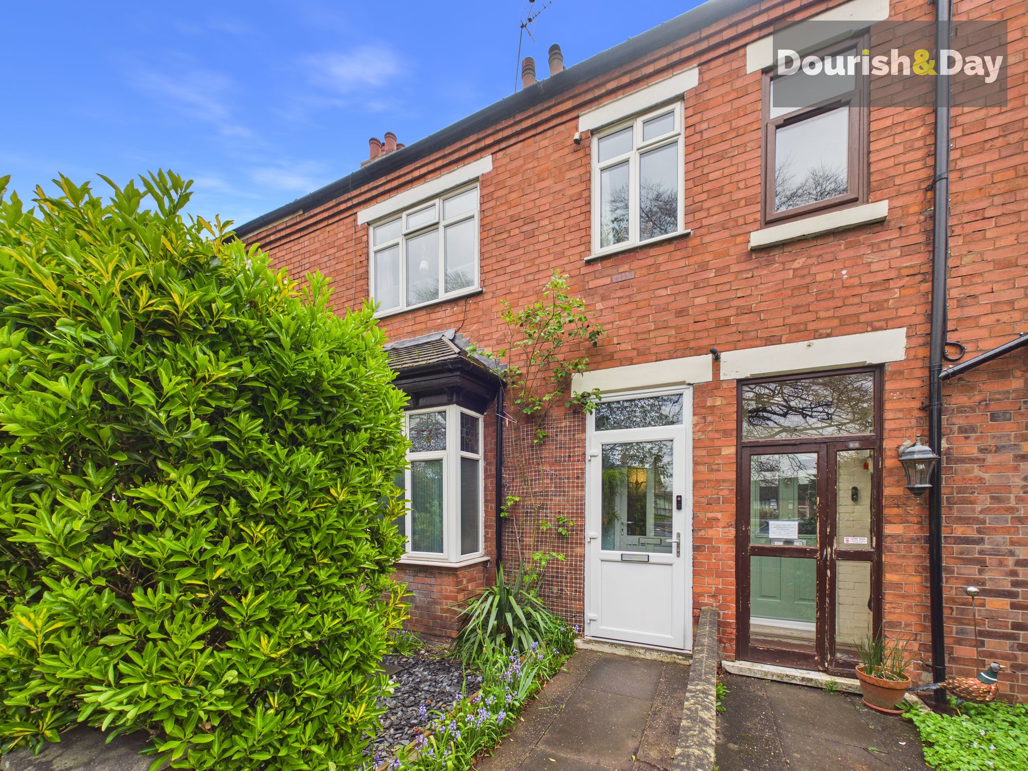 3 bed mid-terraced house for sale in Corporation Street, Stafford, ST16 - Property Image 1