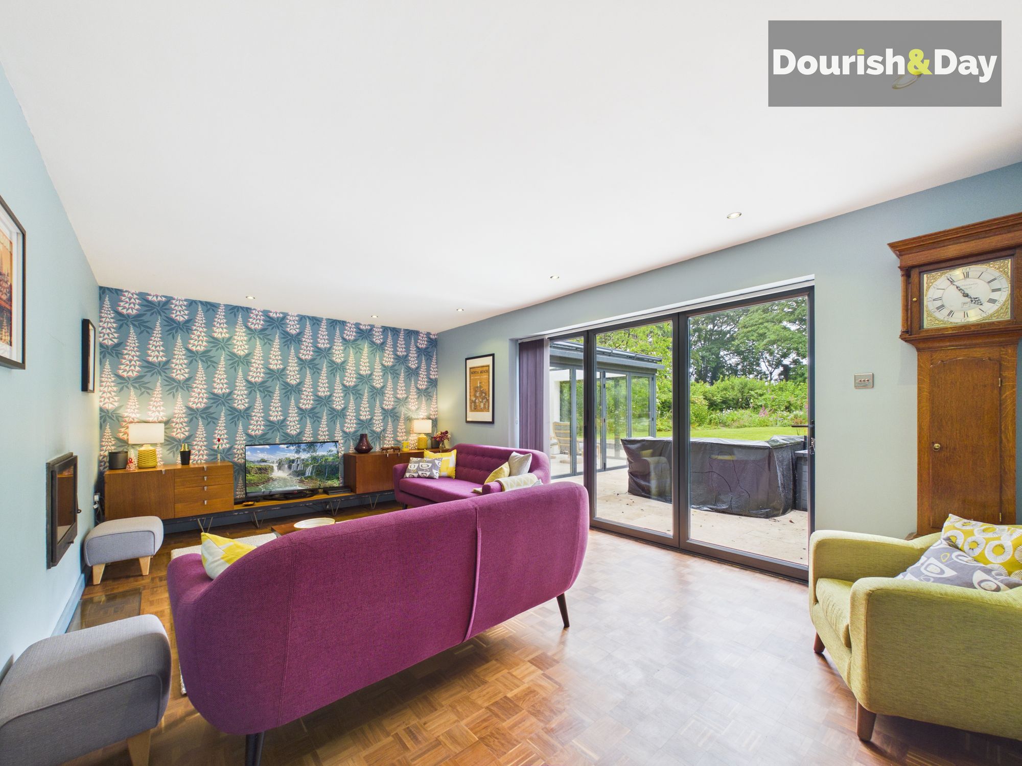 5 bed detached house for sale in Knowle Road, Weeping Cross, Stafford, ST17 - Property Image 3
