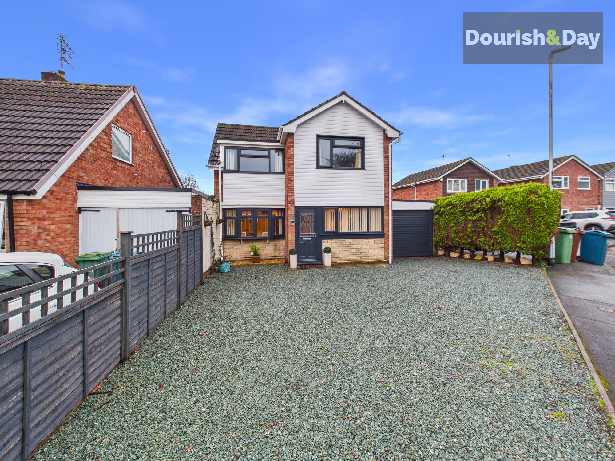 4 bed detached house for sale in Darnford Close, Parkside, Stafford, ST16