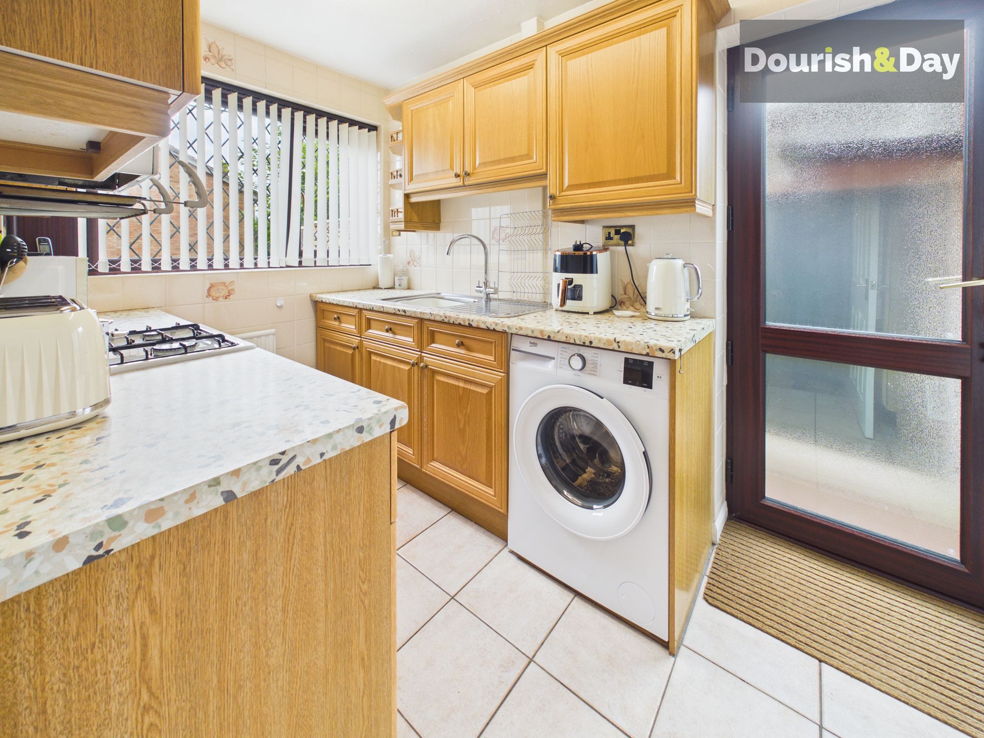 3 bed detached house for sale in Chaulden Road, Stafford, ST16  - Property Image 2