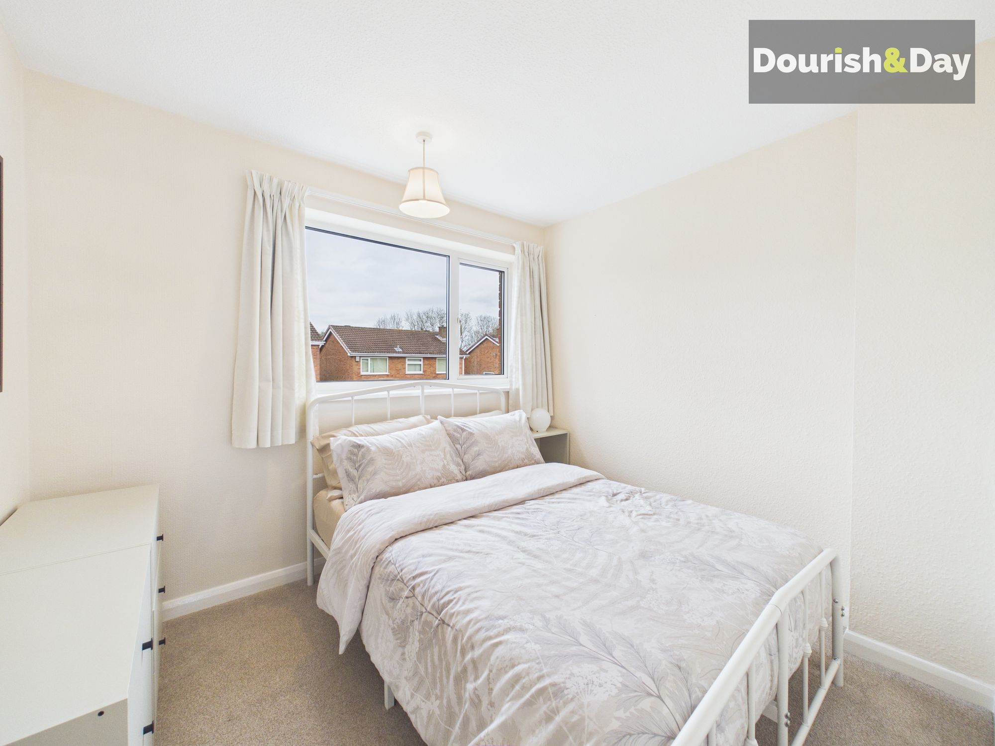 4 bed detached house for sale in Felden Close, Stafford, ST16 - Property Image 12