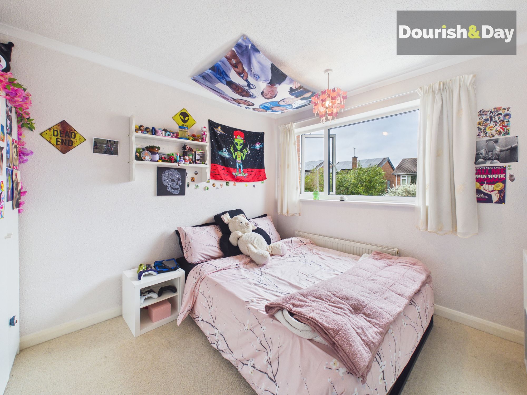 4 bed detached house for sale in Felden Close, Stafford, ST16 - Property Image 10