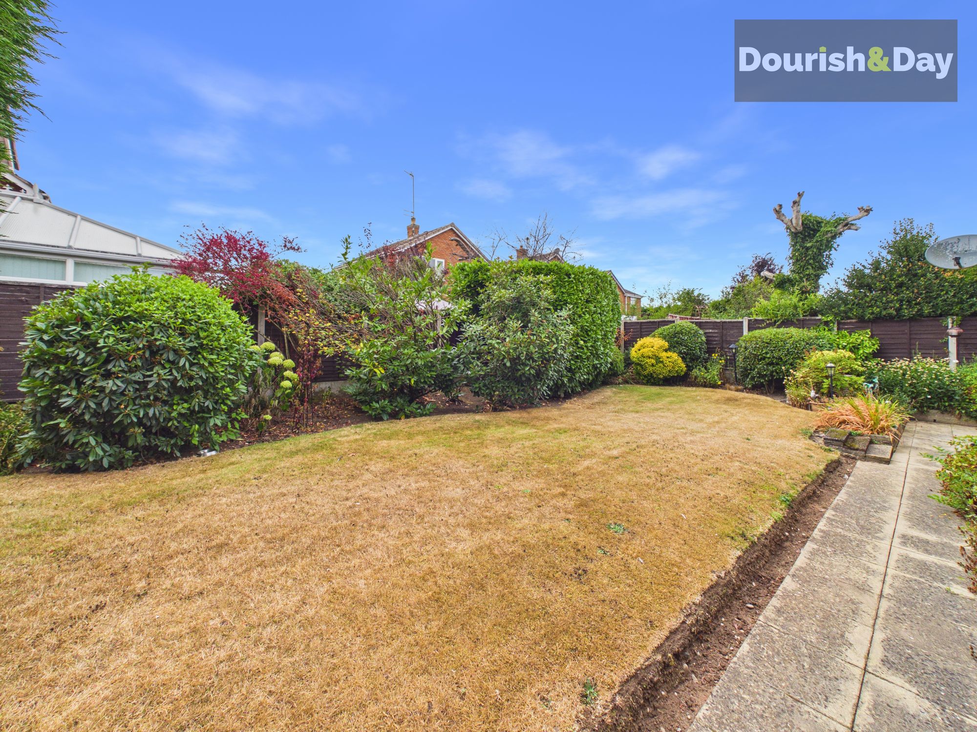 3 bed detached house for sale in Cherrybrook Drive, Penkridge, ST19 - Property Image 15