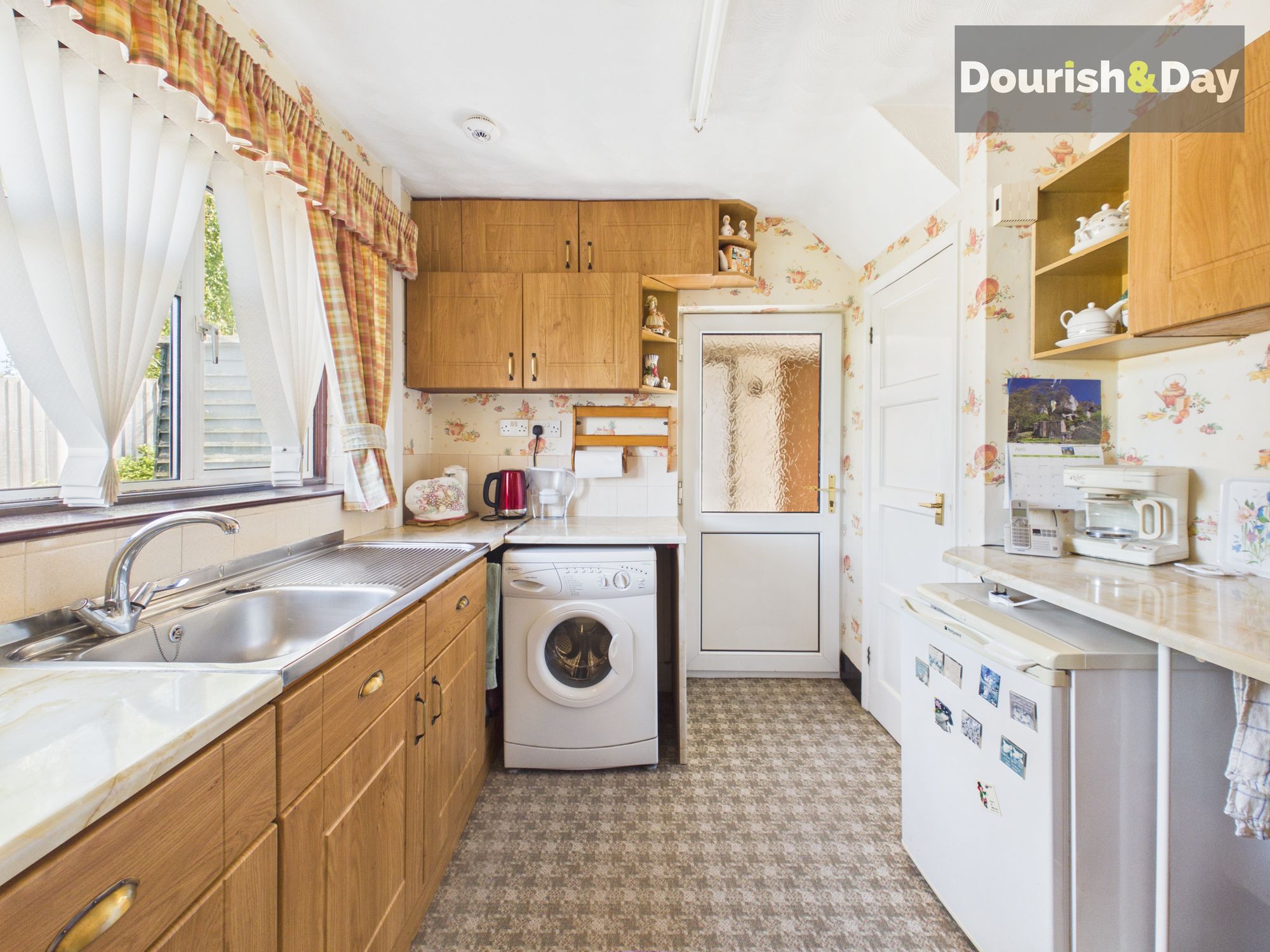 2 bed semi-detached house for sale in Southwell Estate, Eccleshall, ST21 - Property Image 8