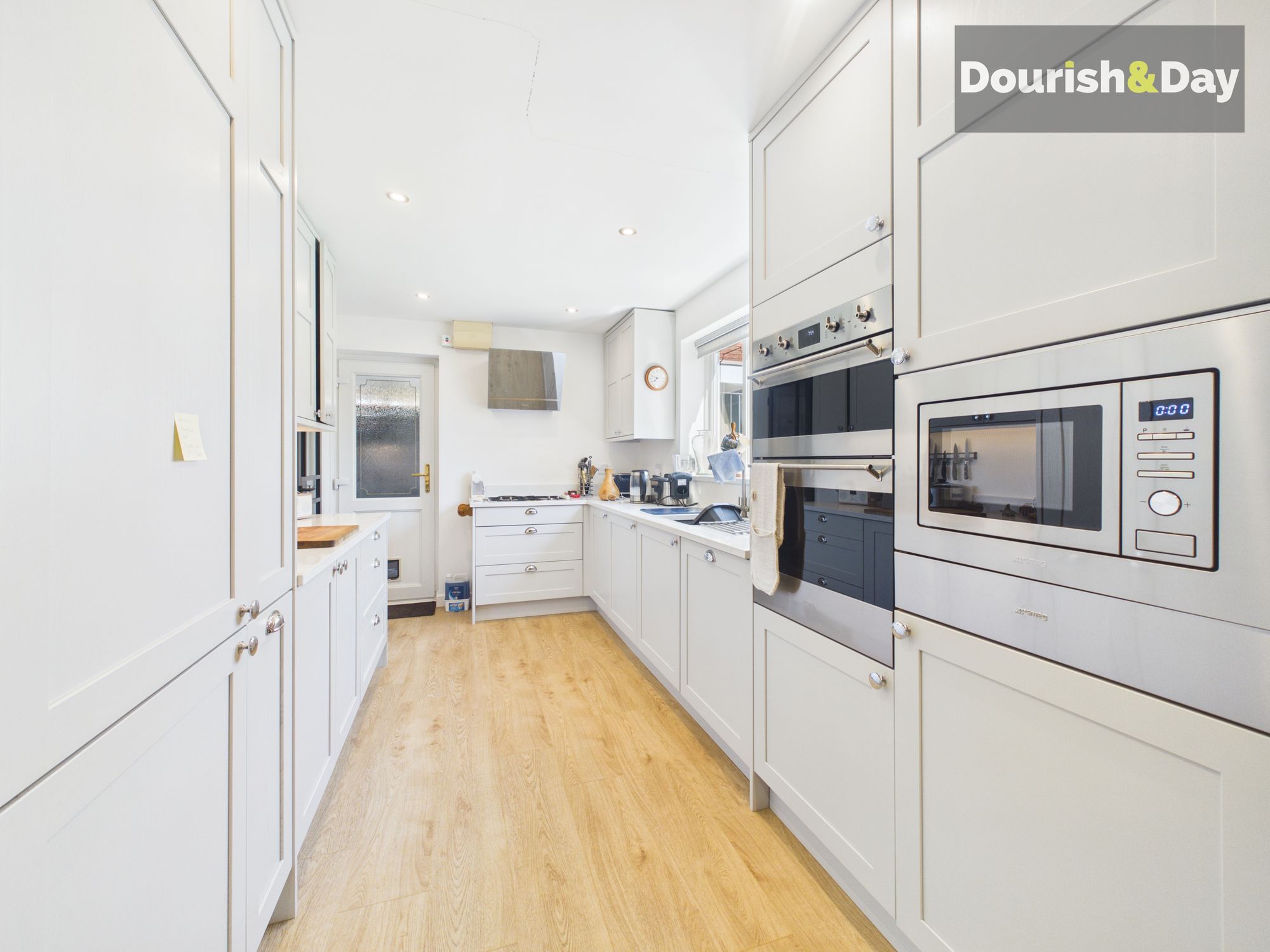 3 bed detached house for sale in Denver Fold, Stafford, ST17 - Property Image 3