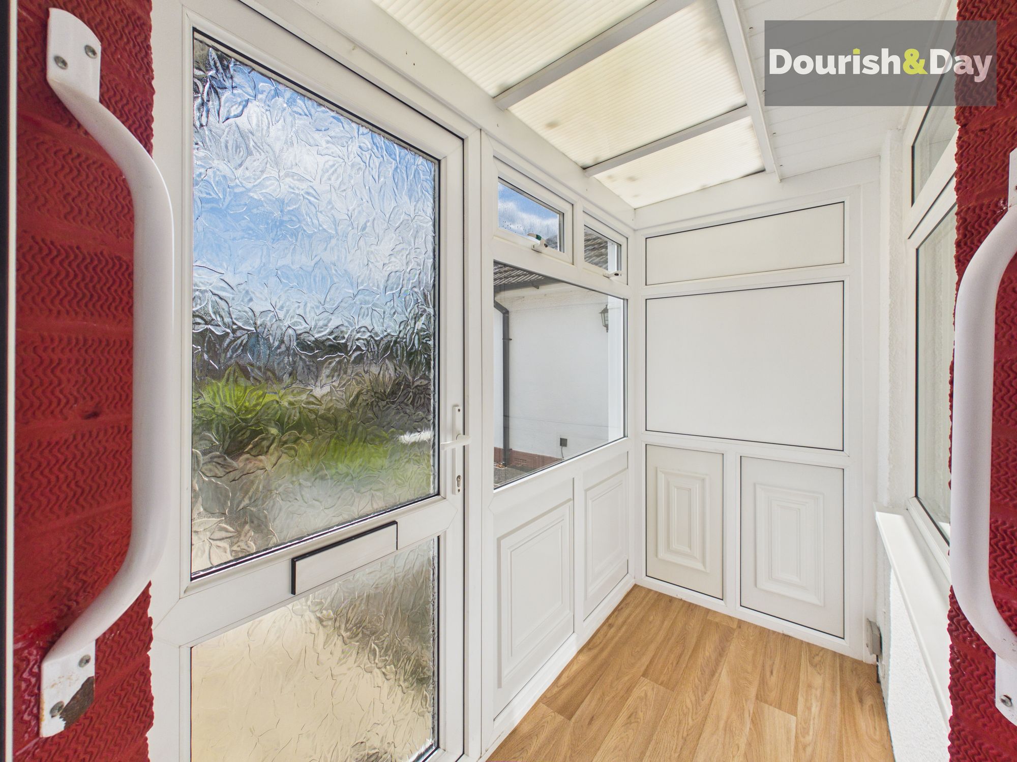 2 bed semi-detached bungalow for sale in Salisbury Road, Stafford, ST16 - Property Image 5