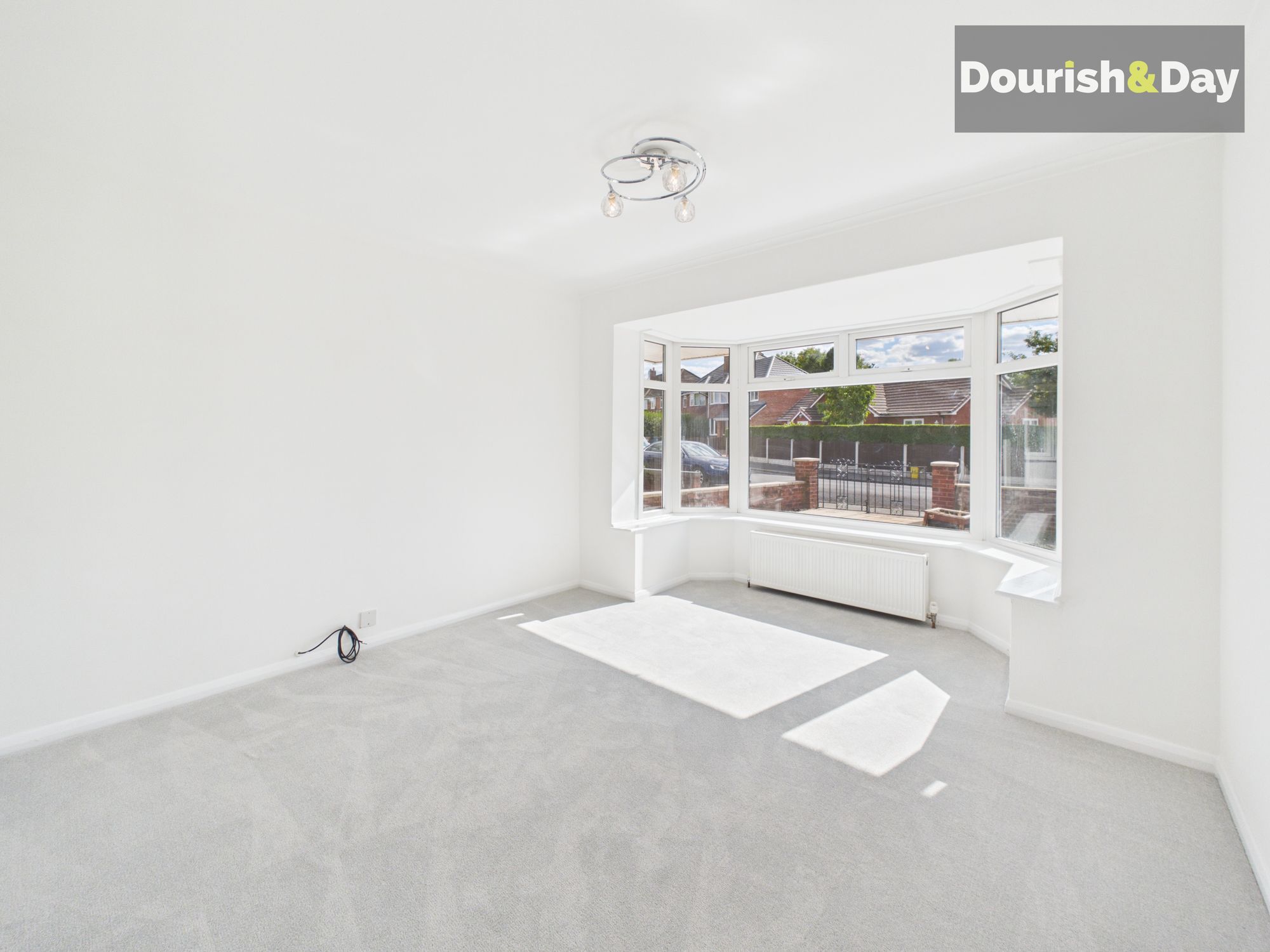 2 bed semi-detached bungalow for sale in Salisbury Road, Stafford, ST16 - Property Image 4