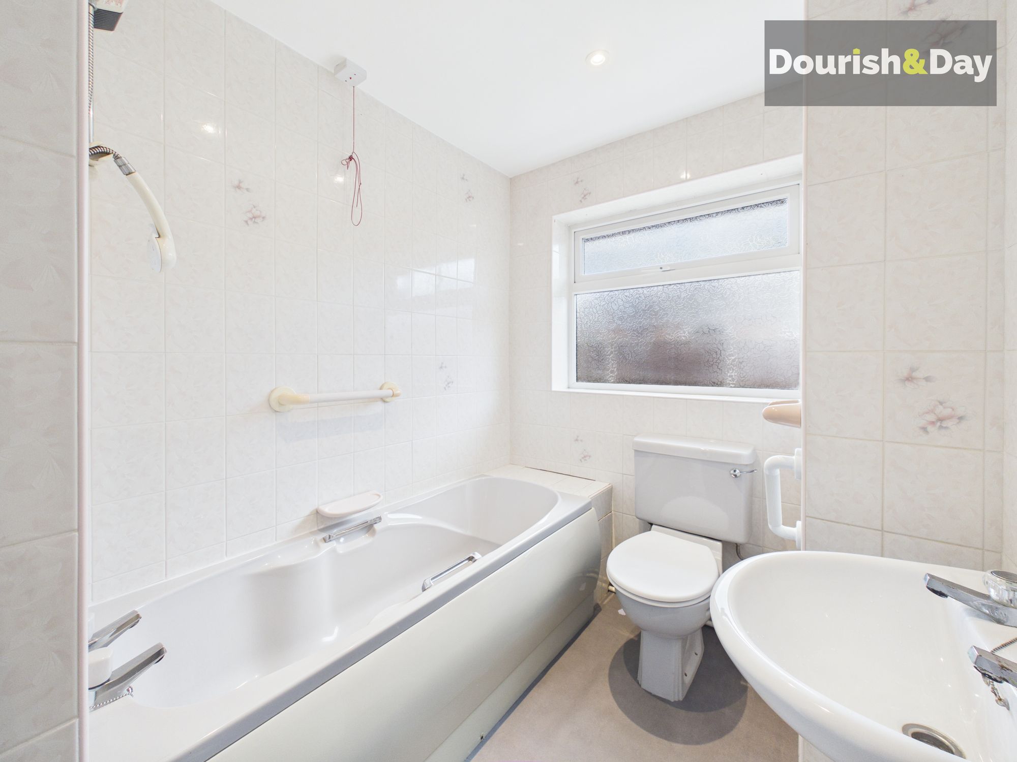 2 bed semi-detached bungalow for sale in Salisbury Road, Stafford, ST16 - Property Image 12