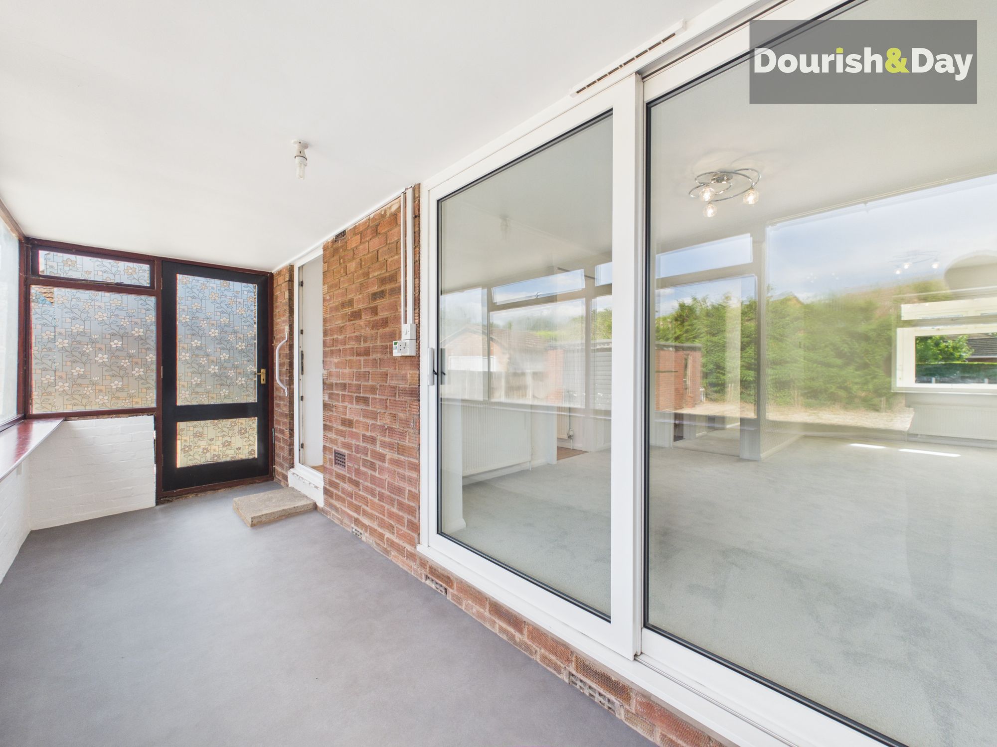 2 bed semi-detached bungalow for sale in Salisbury Road, Stafford, ST16 - Property Image 17