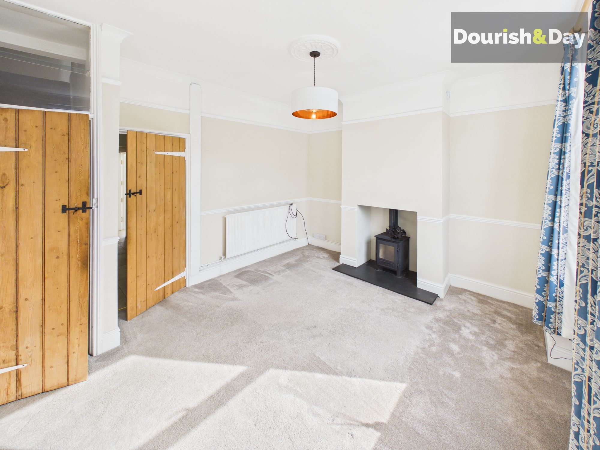 3 bed terraced house to rent in Crooked Bridge Road, Stafford, ST16 - Property Image 2