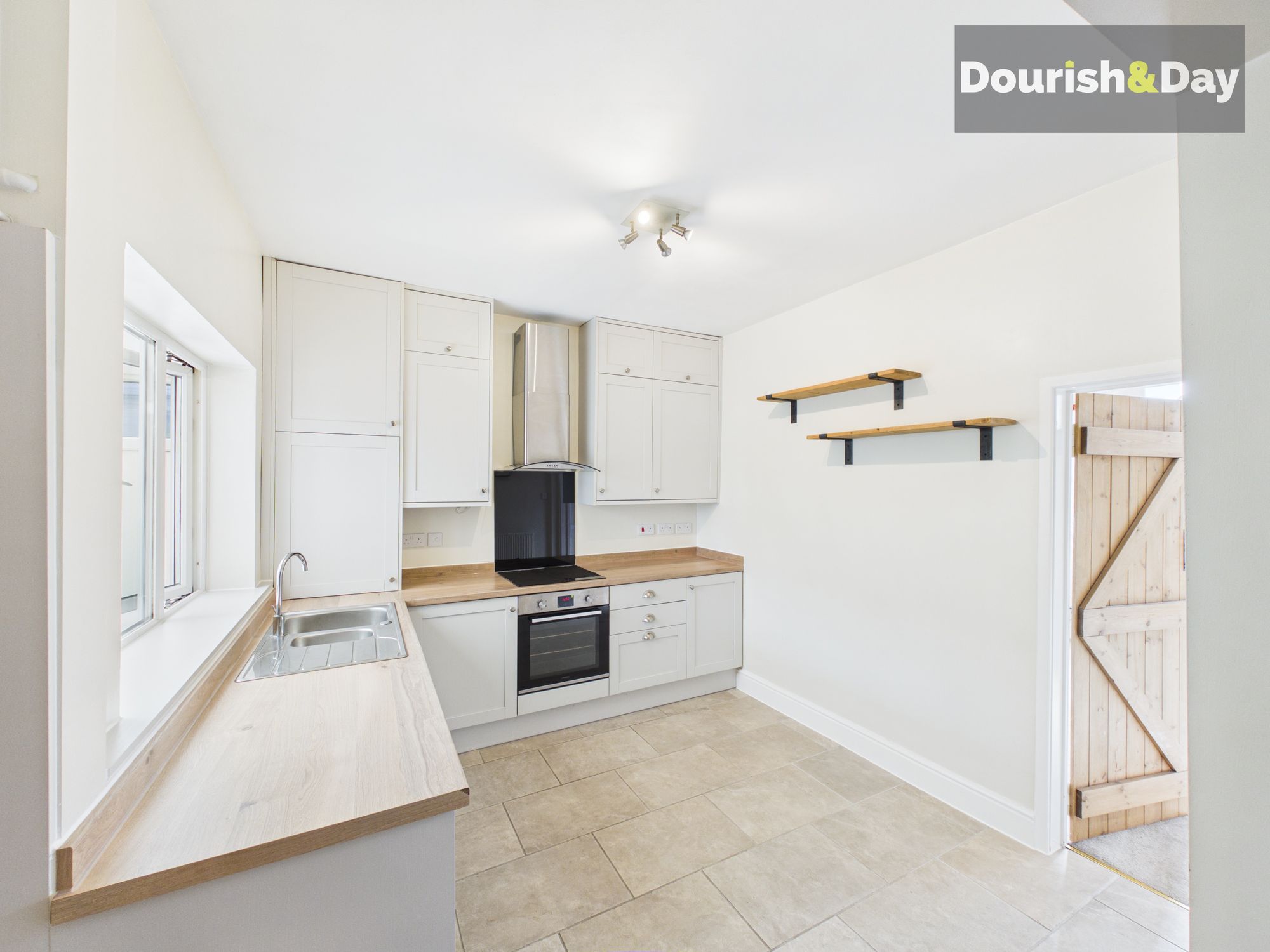 3 bed terraced house to rent in Crooked Bridge Road, Stafford, ST16 - Property Image 3