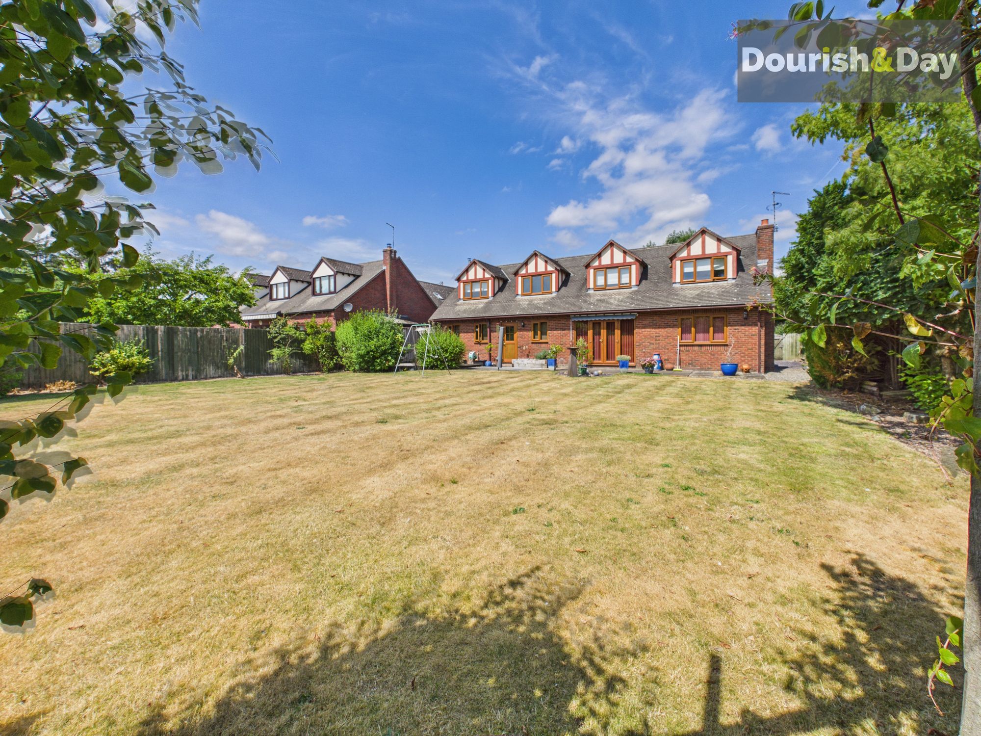 4 bed detached house for sale in Moreton Street, Prees, SY13 - Property Image 8