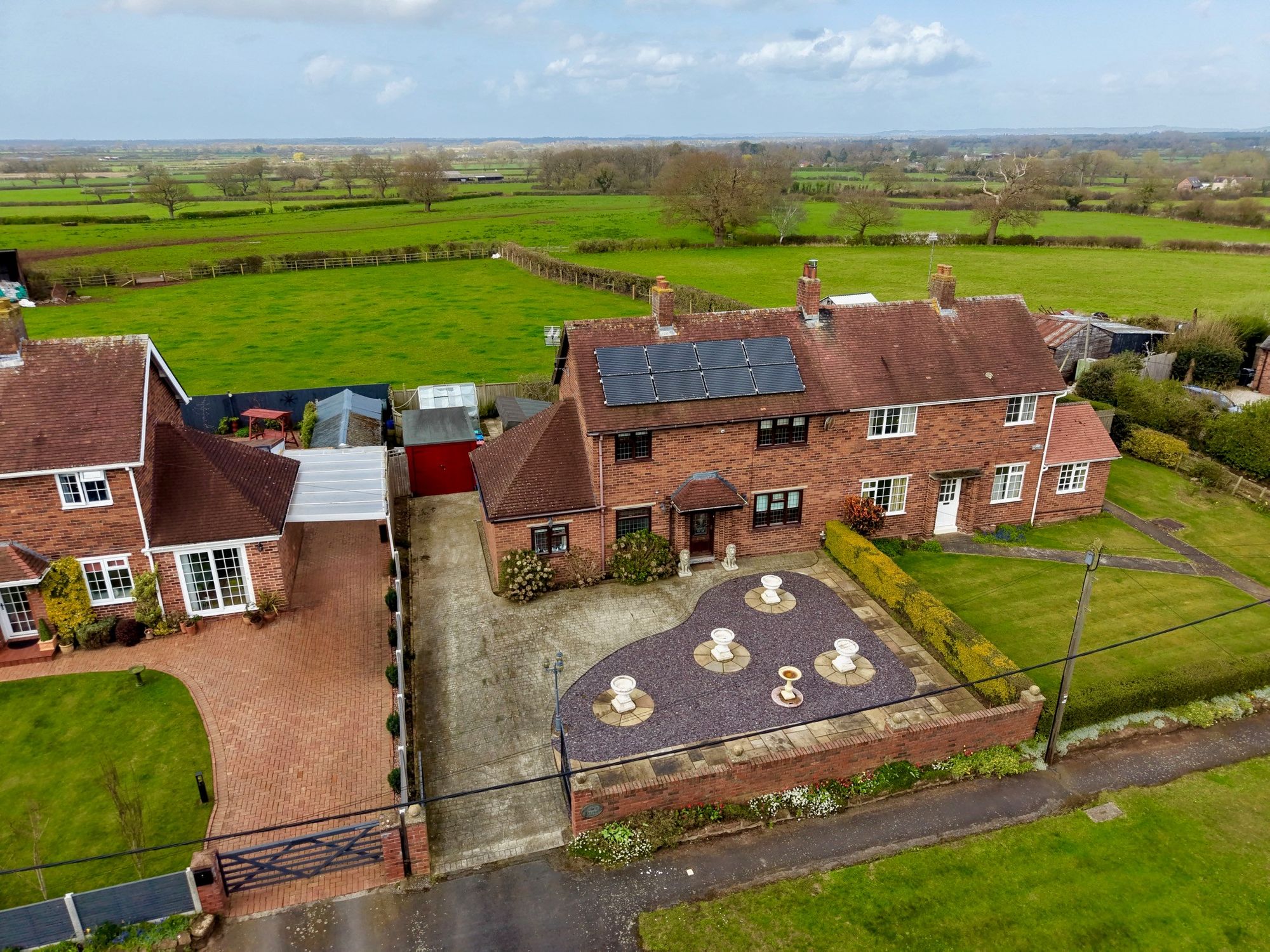3 bed semi-detached house for sale in Barton Road, Barton, SY14 - Property Image 3