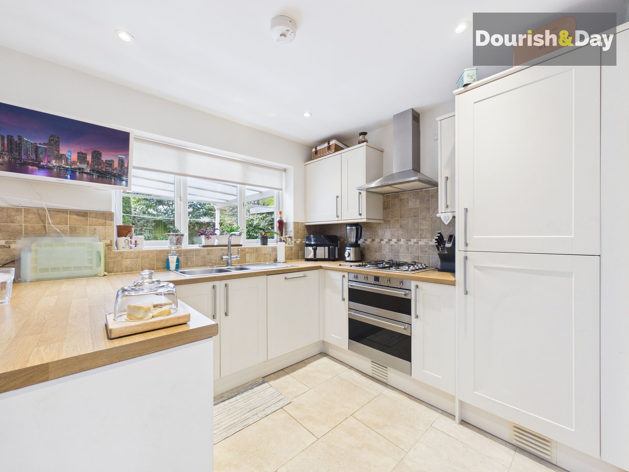 3 bed detached house for sale in Smithfield Road, Market Drayton, TF9 - Property Image 9