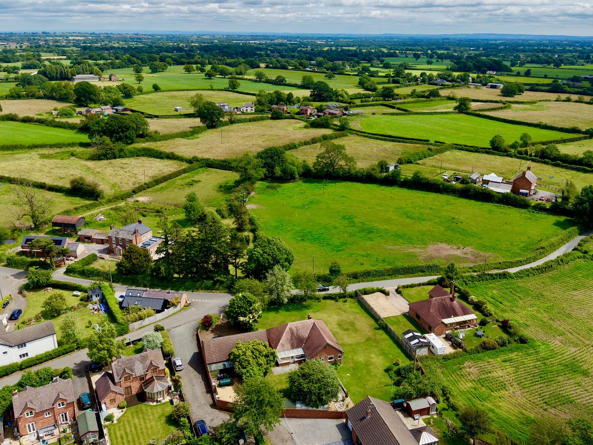 3 bed detached bungalow for sale in Stanley Green, Whixall, SY13  - Property Image 9