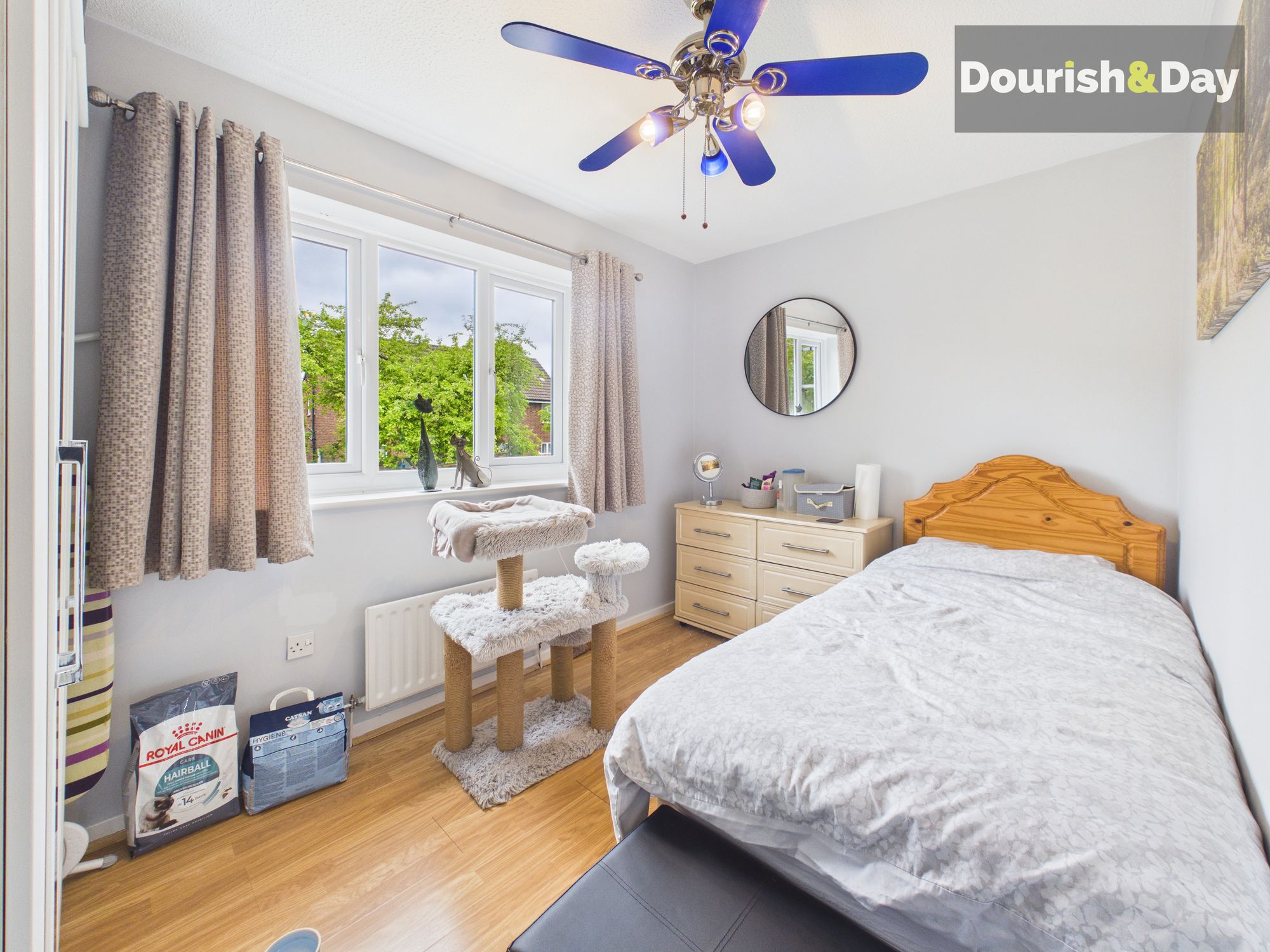 2 bed terraced house for sale in Grissom Close, Stafford, ST16 - Property Image 10
