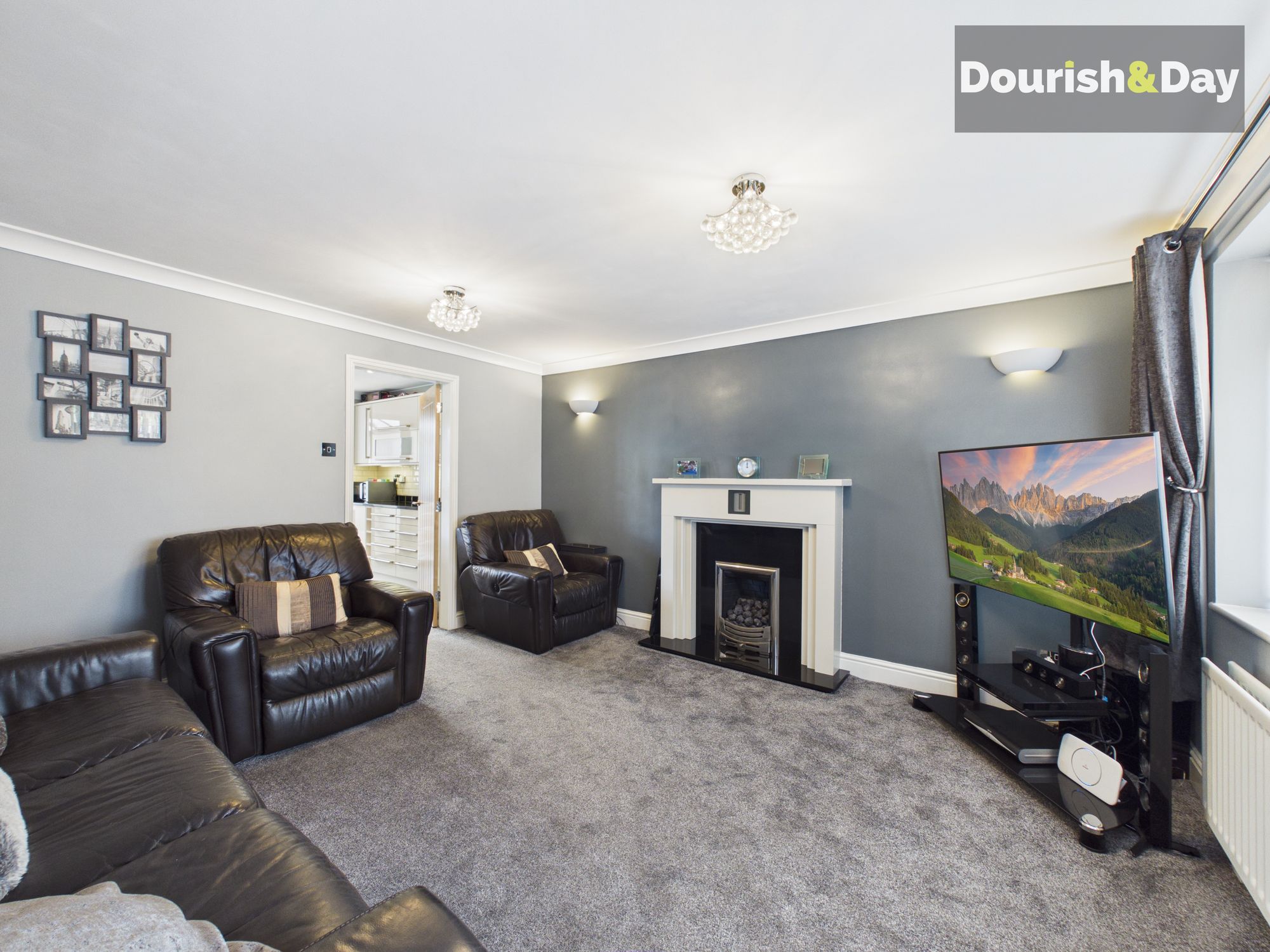 4 bed detached house for sale in Larchmere Drive, Essington, WV11  - Property Image 5