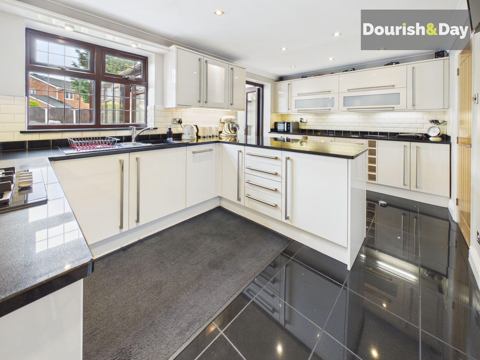 4 bed detached house for sale in Larchmere Drive, Essington, WV11  - Property Image 2