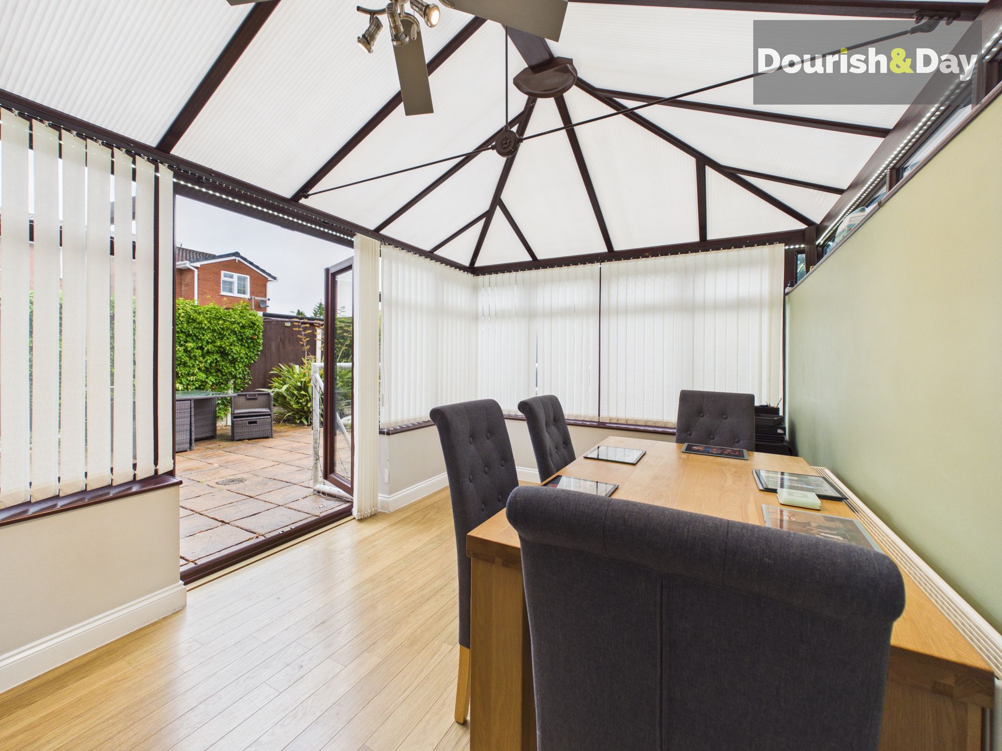 4 bed detached house for sale in Larchmere Drive, Essington, WV11  - Property Image 17