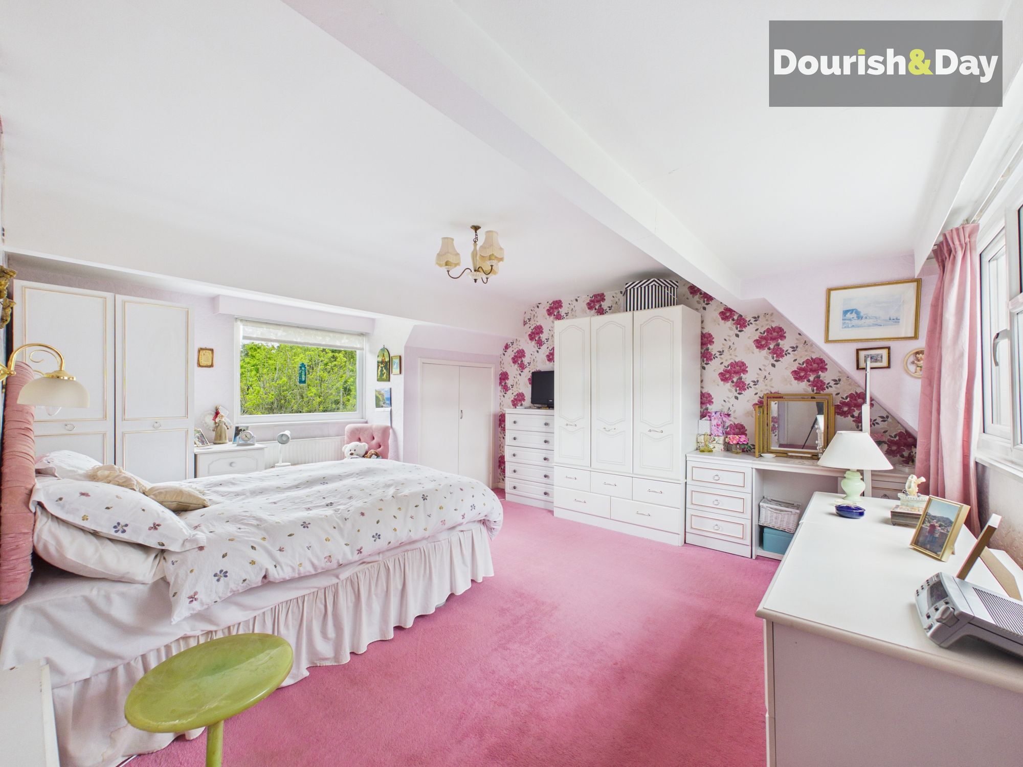 3 bed detached house for sale in Castle Bank, Stafford, ST16  - Property Image 11