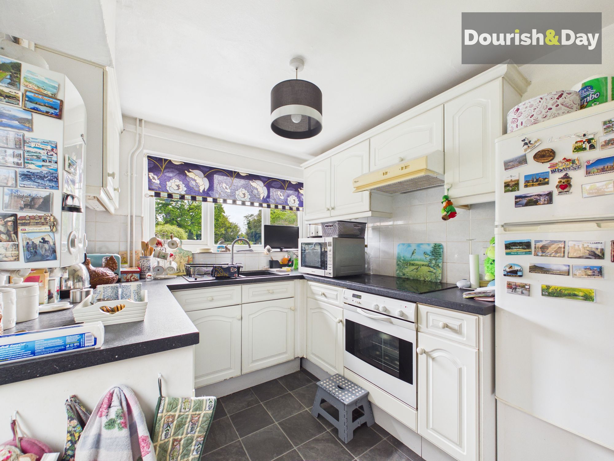 3 bed detached house for sale in Castle Bank, Stafford, ST16  - Property Image 9